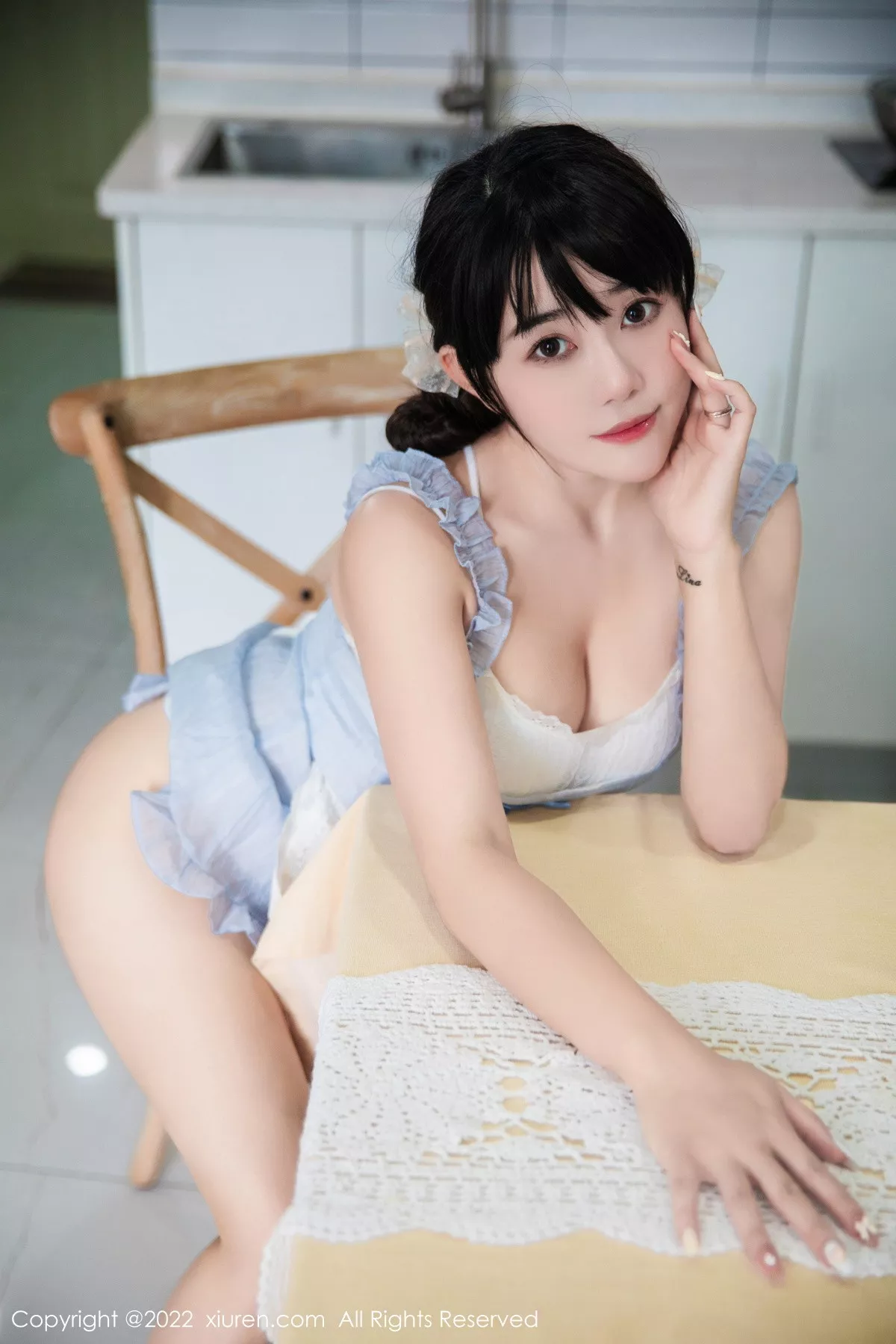 秀人集.com_[XiuRen秀人网]No.5834_模特严利娅Yuliya私房性感浅蓝色女仆服饰秀翘臀美腿诱惑写真53P