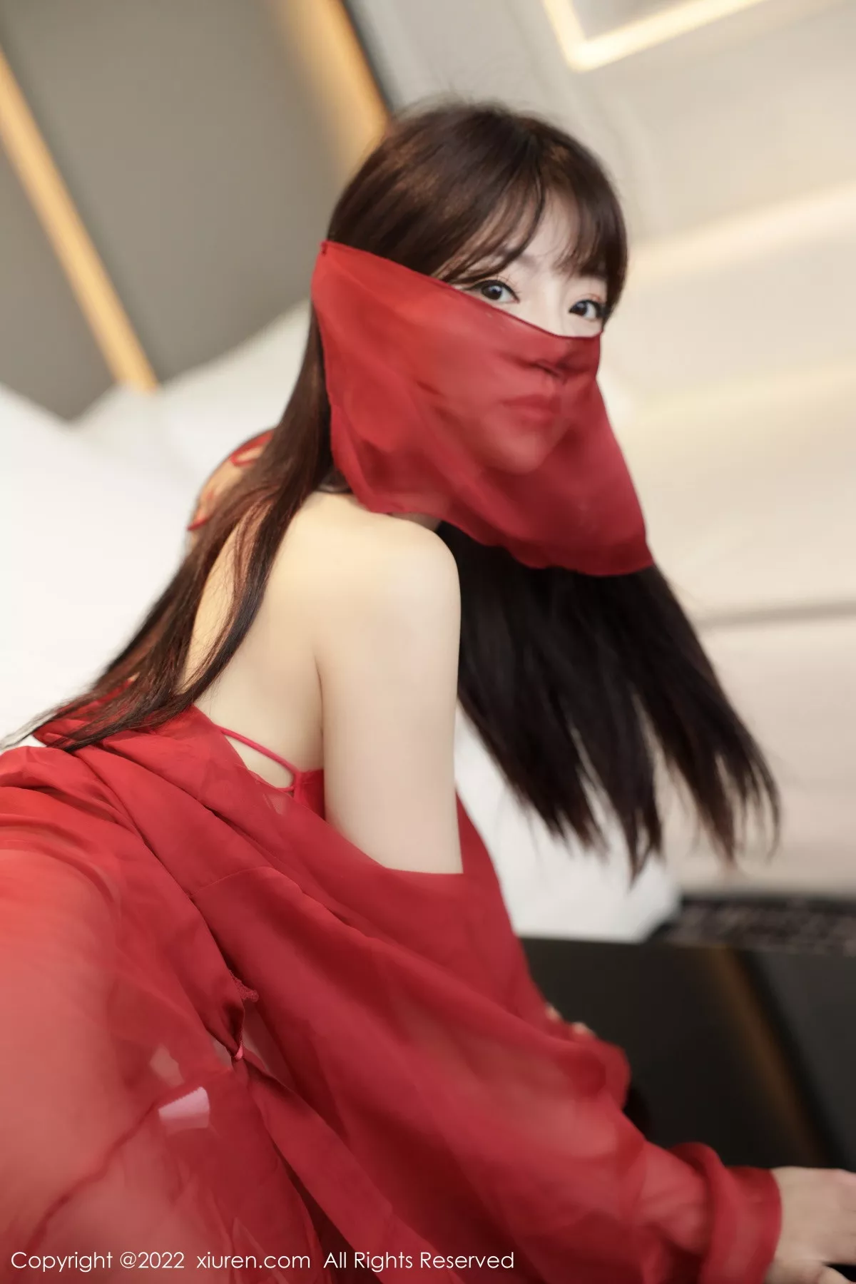 秀人集.com_[XiuRen秀人网]No.5851_模特佘贝拉bella南京旅拍红色轻透薄纱服饰秀完美身材诱惑写真57P