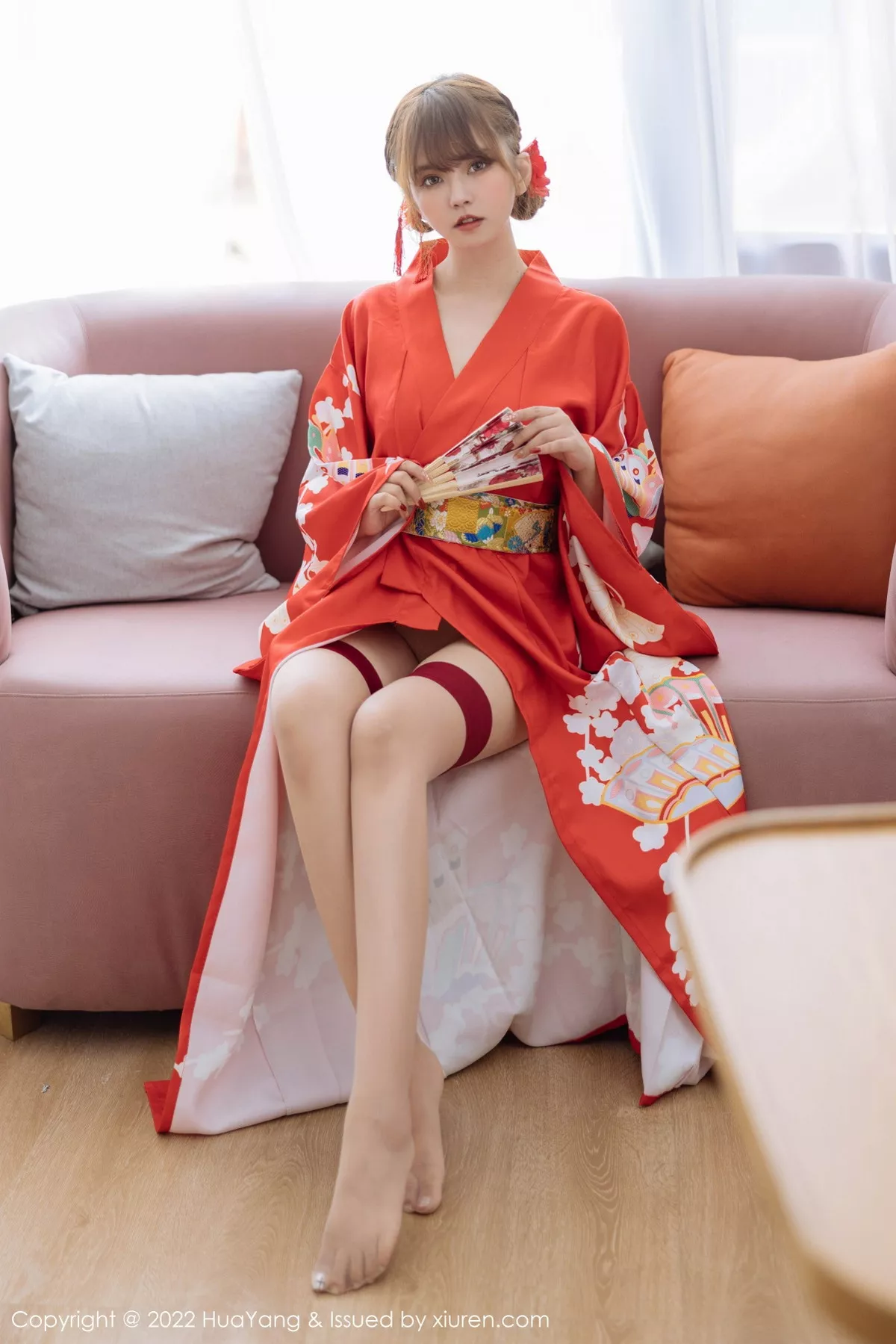 秀人集.com_[HuaYang花漾]Vol.518_模特张思允Nice西双版纳旅拍红色真空和服半脱露豪乳诱惑写真64P