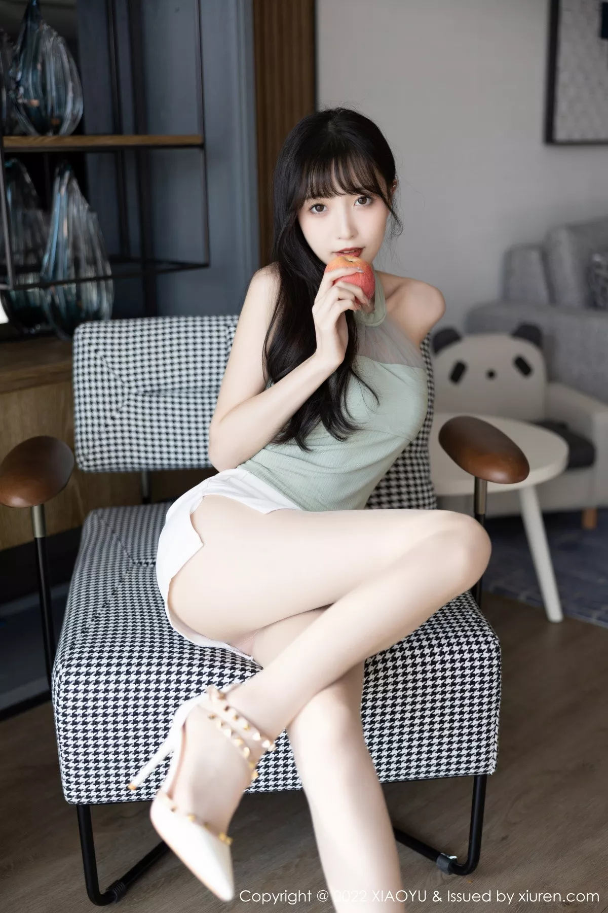 秀人集.com_[XiaoYu画语界]Vol.906_模特林星阑半脱露性感粉色内衣配超薄肉丝秀完美身材诱惑写真84P