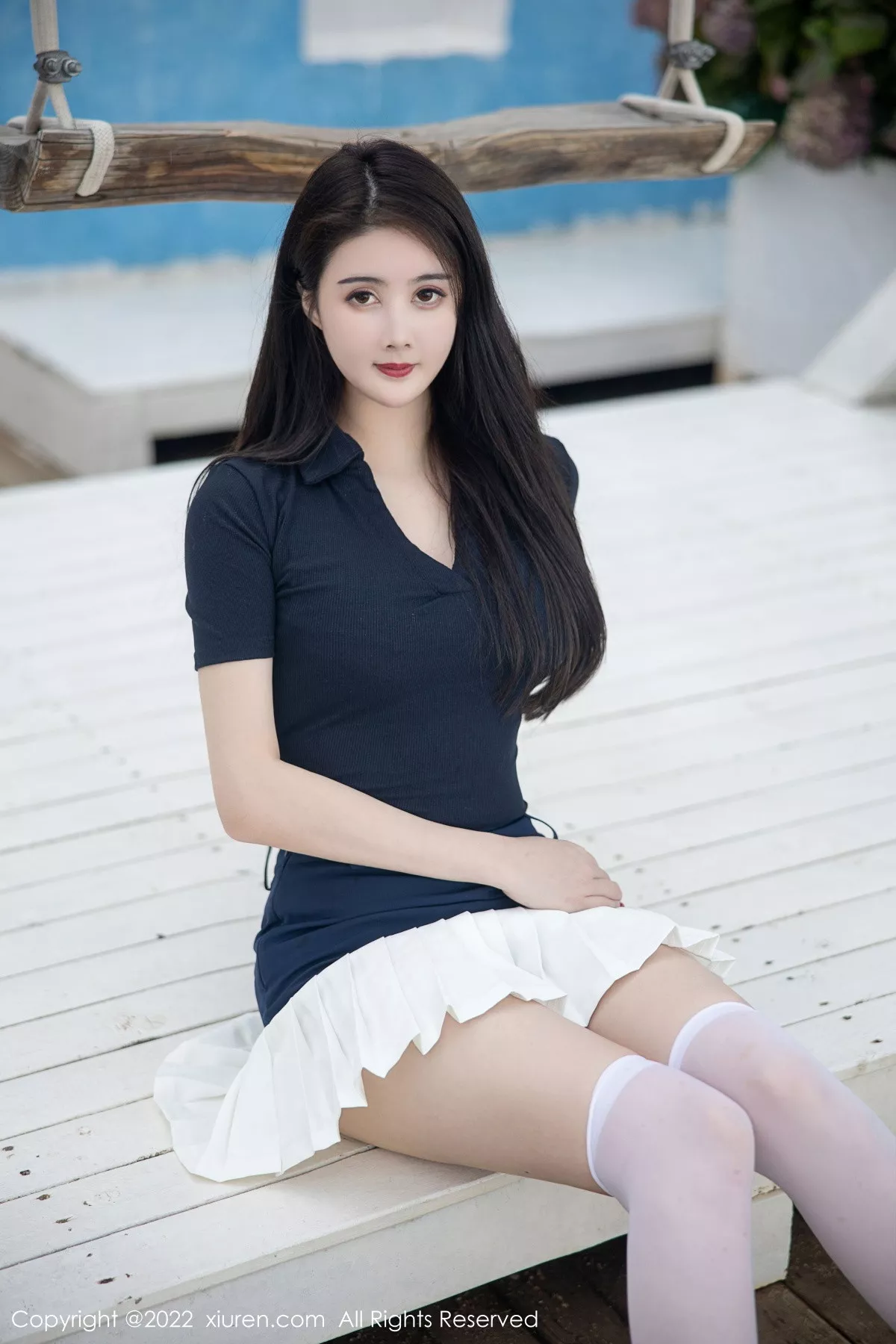 秀人集.com_[XiuRen秀人网]No.5870_模特Summer宝宝深色上衣配白短裙露性感粉色蕾丝内衣诱惑写真54P