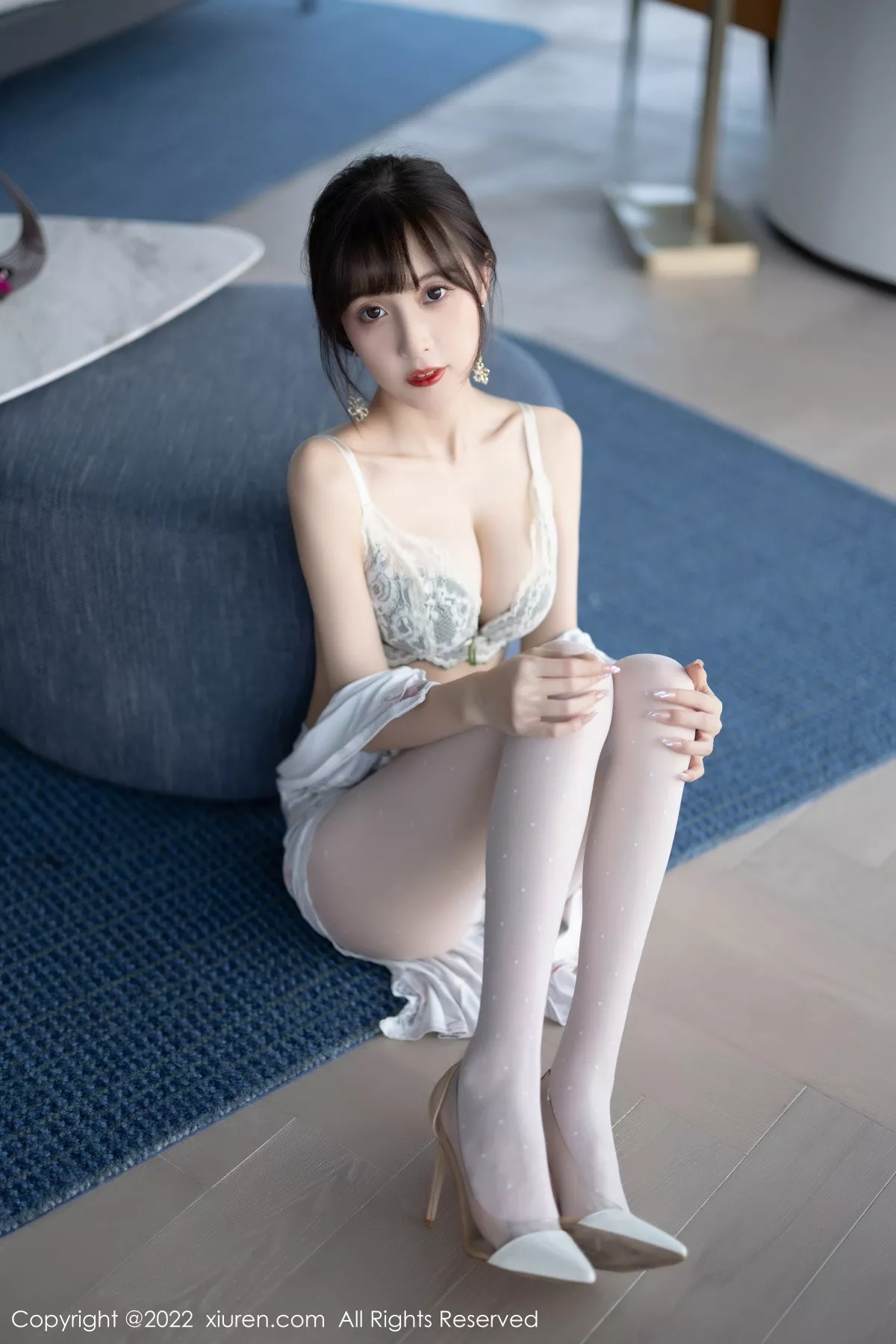 秀人集.com_[XiuRen秀人网]No.5757_模特林星阑白色图案旗袍露浅色蕾丝内衣配白丝袜甜美迷人写真90P