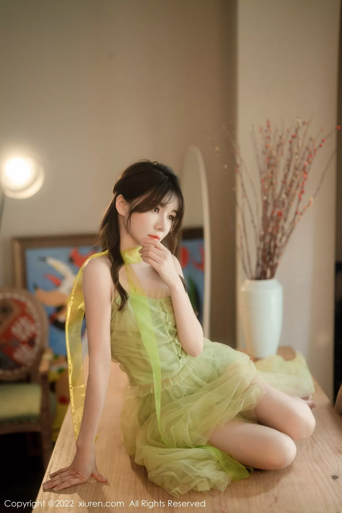 秀人集.com_[XiuRen秀人网]No.5875_模特婠婠么私房性感淡绿色连衣裙秀曼妙身姿白嫩美腿诱惑写真85P