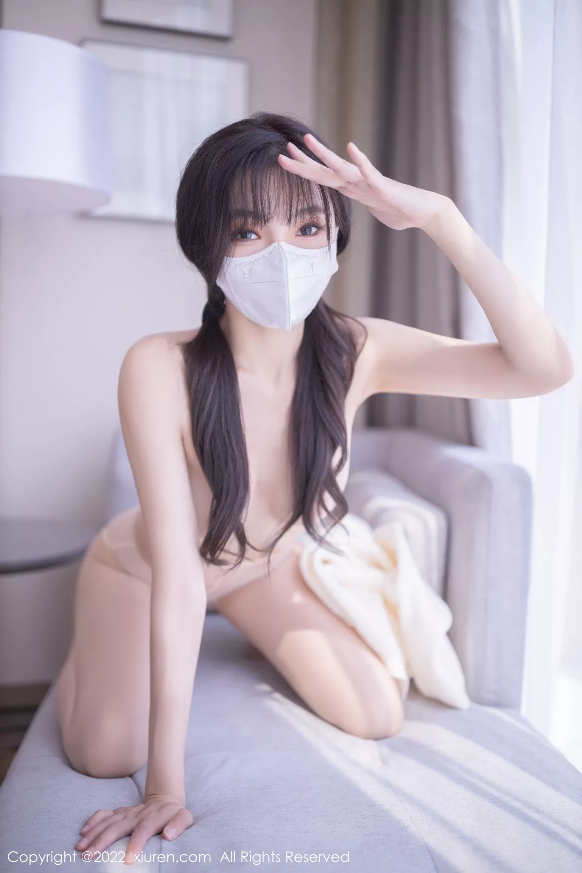 秀人集.com_[XiuRen秀人网]No.5771_模特陆萱萱性感白色毛线衣配浅色短裙半脱秀完美身材诱惑写真84P