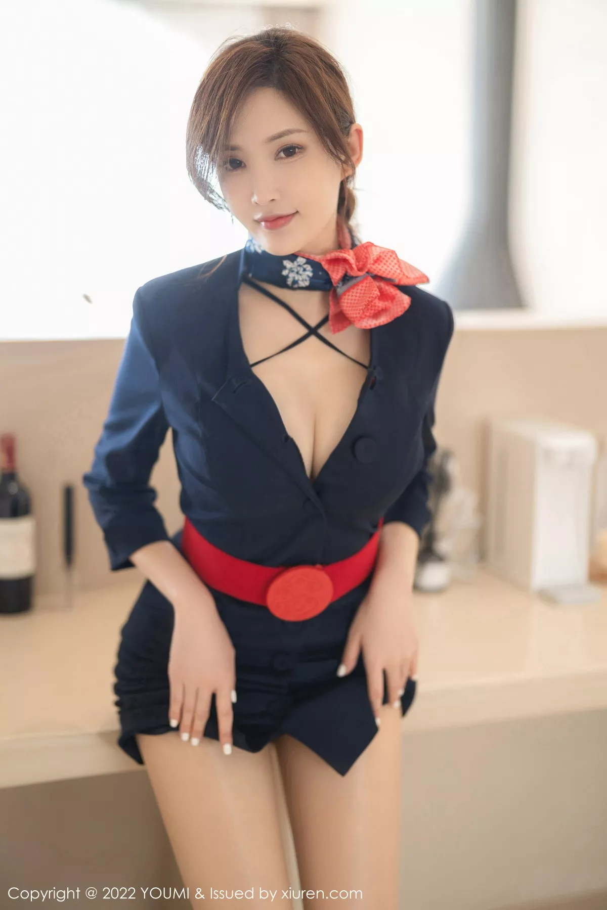 秀人集.com_[YouMi尤蜜荟]Vol.858_女神奶瓶土肥圆性感深色制服套装半脱秀丰满身材迷人诱惑写真77P
