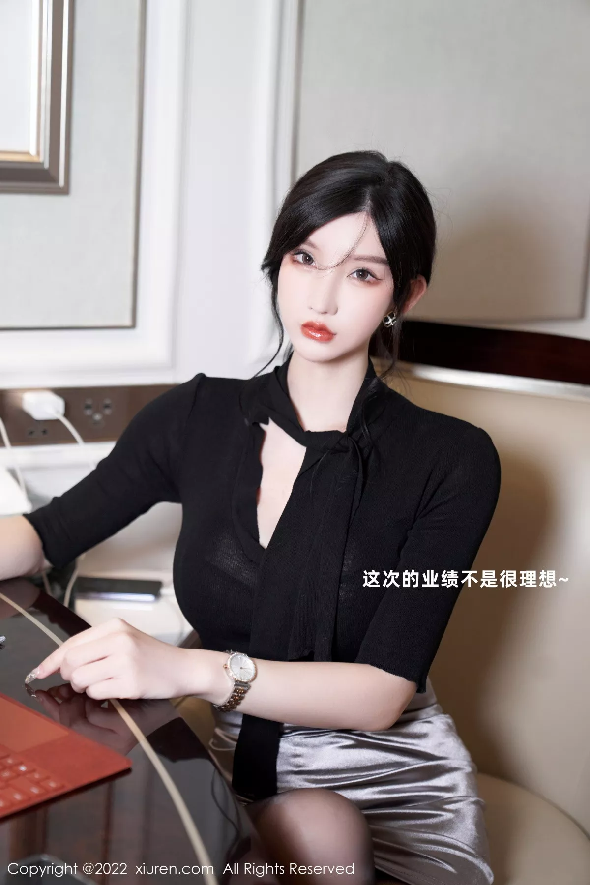 秀人集.com_[XiuRen秀人网]No.5777_女神周于希Sally黑上衣配浅色短裙露超薄闪亮黑丝极致魅惑写真89P