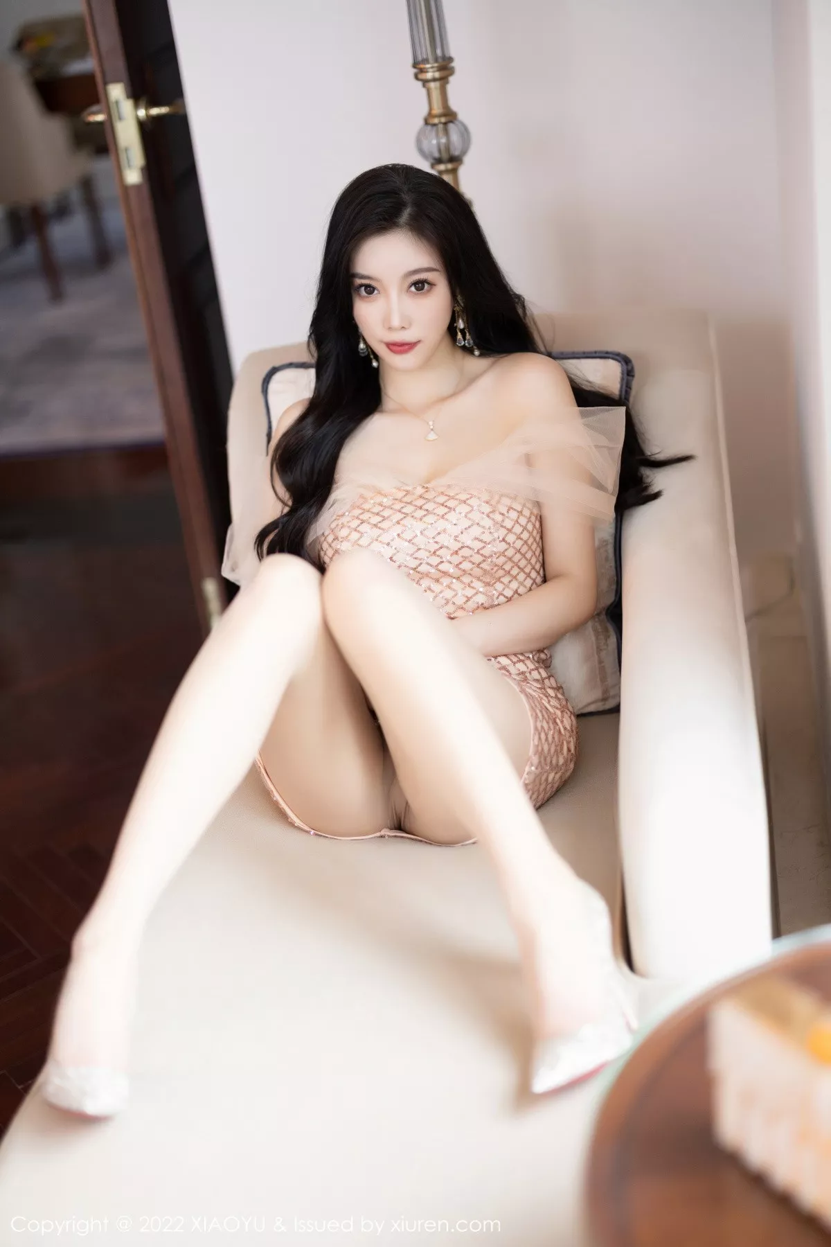 秀人集.com_[XiaoYu画语界]Vol.917_女神杨晨晨Yome脱连衣裙露镶砖情趣内衣配无内肉丝诱惑写真85P