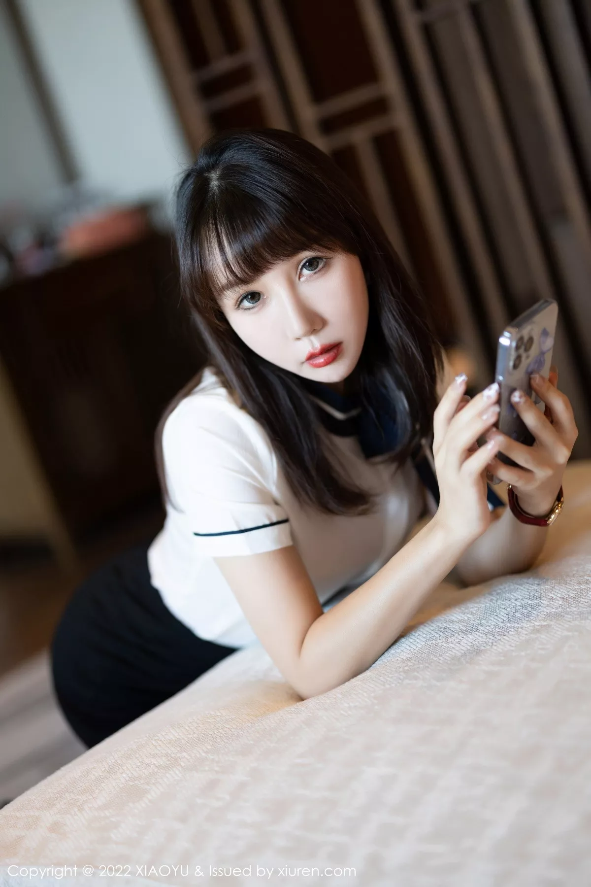 秀人集.com_[XiaoYu画语界]Vol.918_模特波巧酱性感白T配黑色短裙半脱露黑色轻透内衣迷人诱惑写真83P