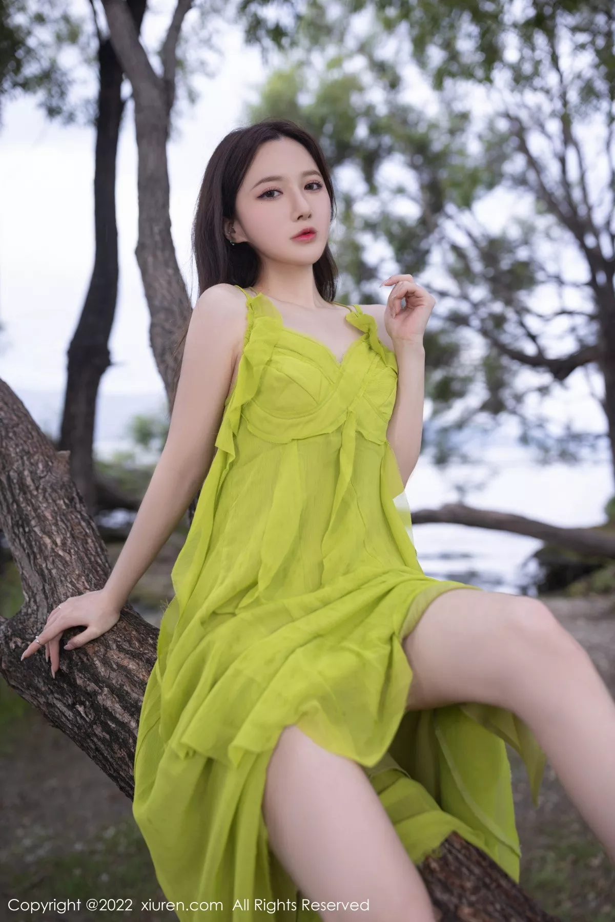秀人集.com_[XiuRen秀人网]No.5979_模特鱼子酱Fish四季拍摄主题性感吊裙系列秀完美身材诱惑写真73P