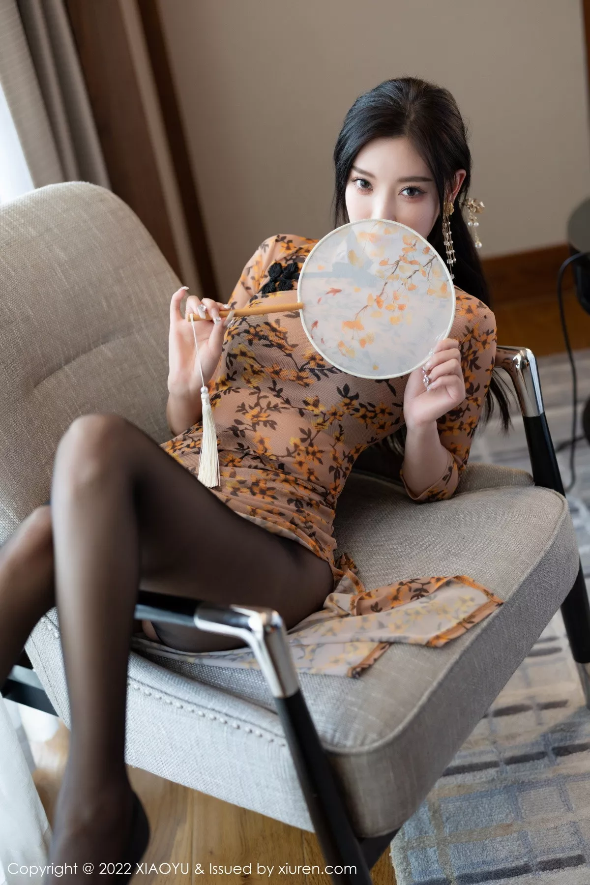 秀人集.com_[XiaoYu画语界]Vol.927_女神杨晨晨Yome脱轻透旗袍露黑色蕾丝内衣配开档黑丝诱惑写真88P