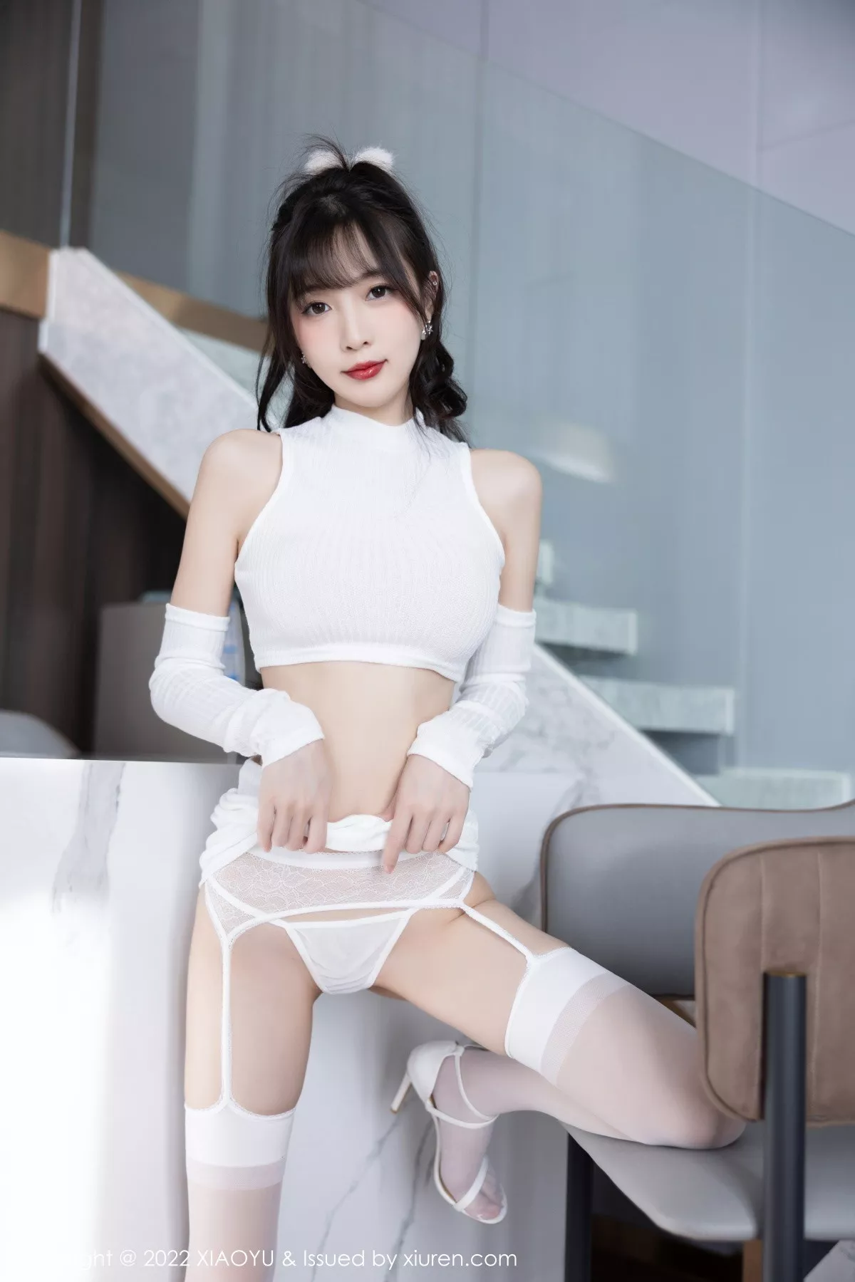秀人集.com_[XiaoYu画语界]Vol.928_模特林星阑半脱露白色抹胸内衣配白丝吊袜秀曼妙身姿诱惑写真81P