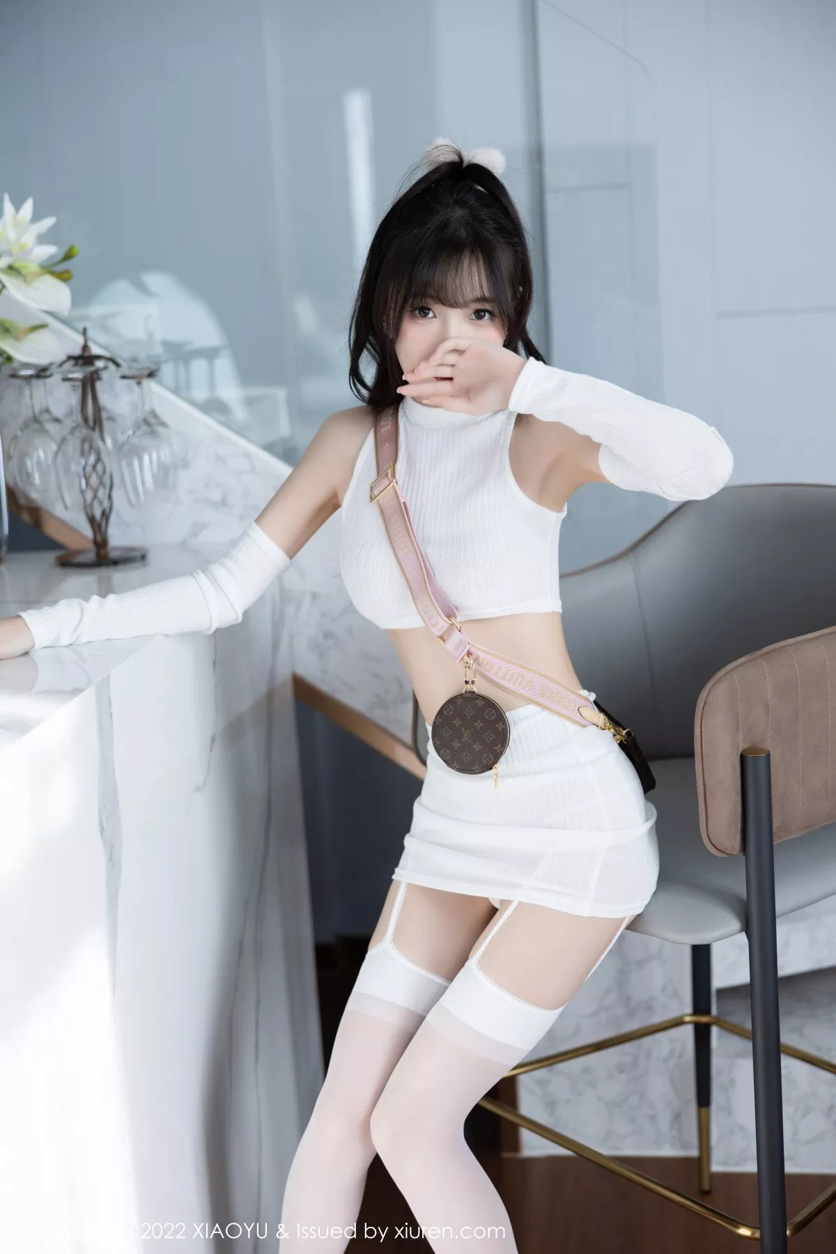 秀人集.com_[XiaoYu画语界]Vol.928_模特林星阑半脱露白色抹胸内衣配白丝吊袜秀曼妙身姿诱惑写真81P