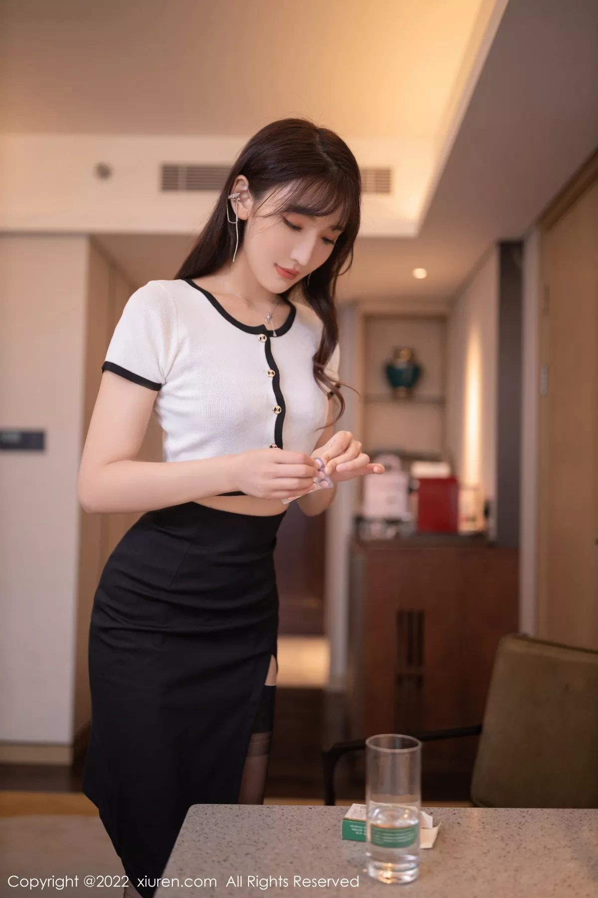 秀人集.com_[XiuRen秀人网]No.6065_模特陆萱萱＆唐安琪私房浴室性感姐妹花情趣内衣撩人诱惑写真81P