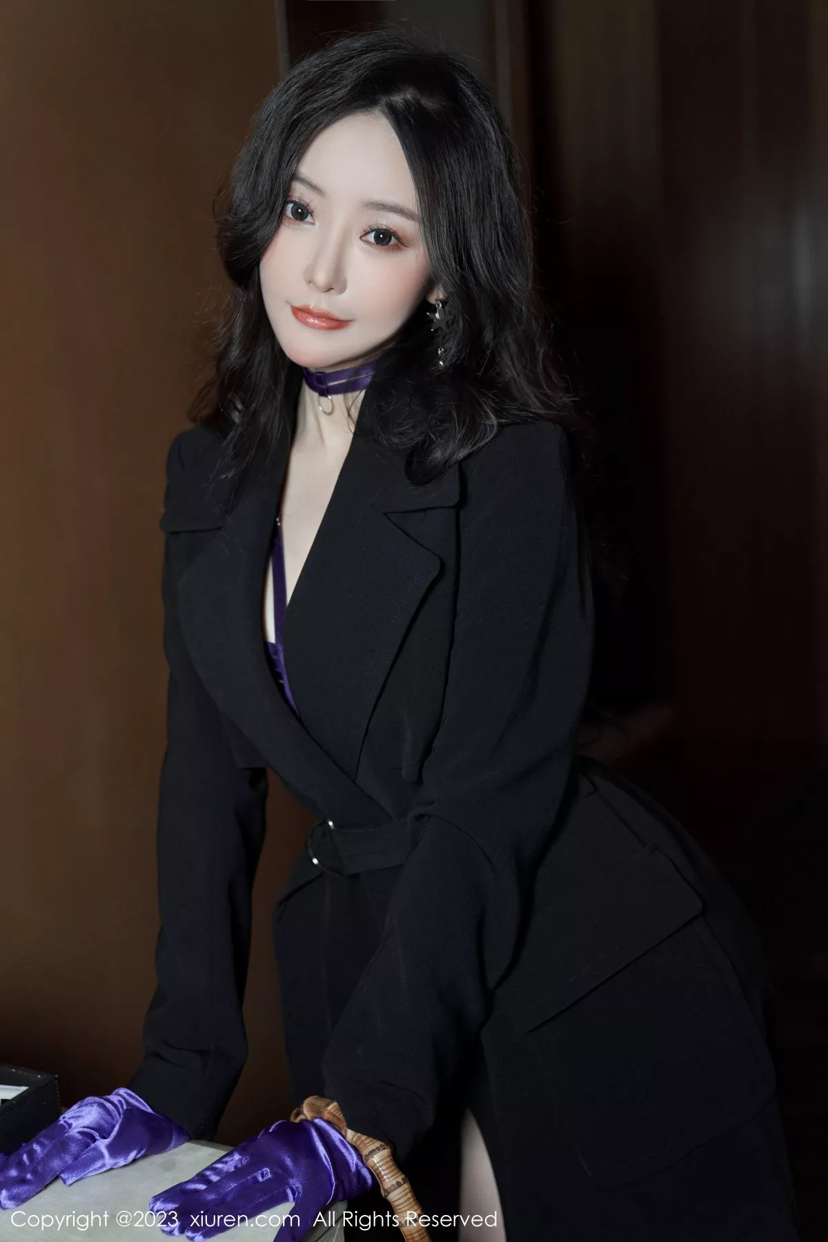 秀人集.com_[XiuRen秀人网]No.6078_女神王馨瑶yanni脱黑色外衣露紫色情趣内衣秀完美身材诱惑写真76P