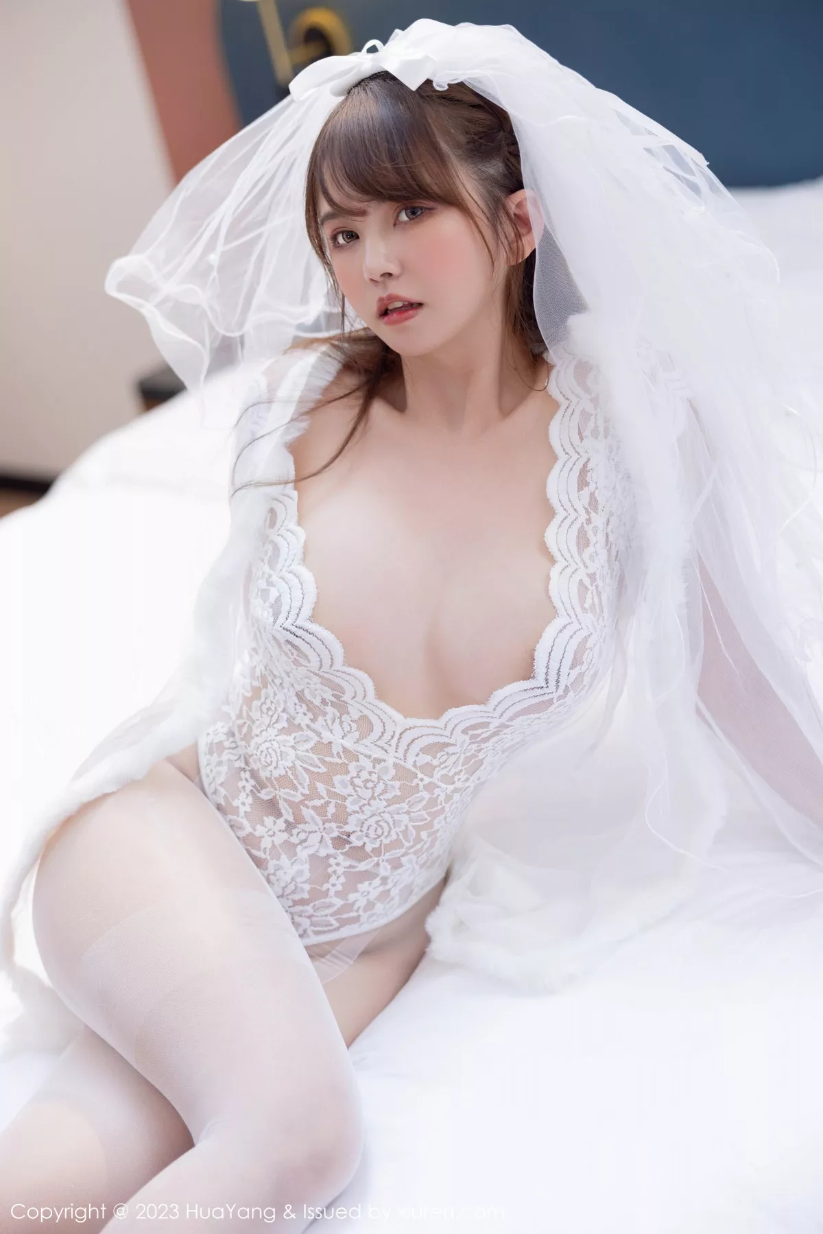秀人集.com_[HuaYang花漾]Vol.524_模特张思允Nice私房性感白色薄透婚纱配无内白丝惹火诱惑写真63P