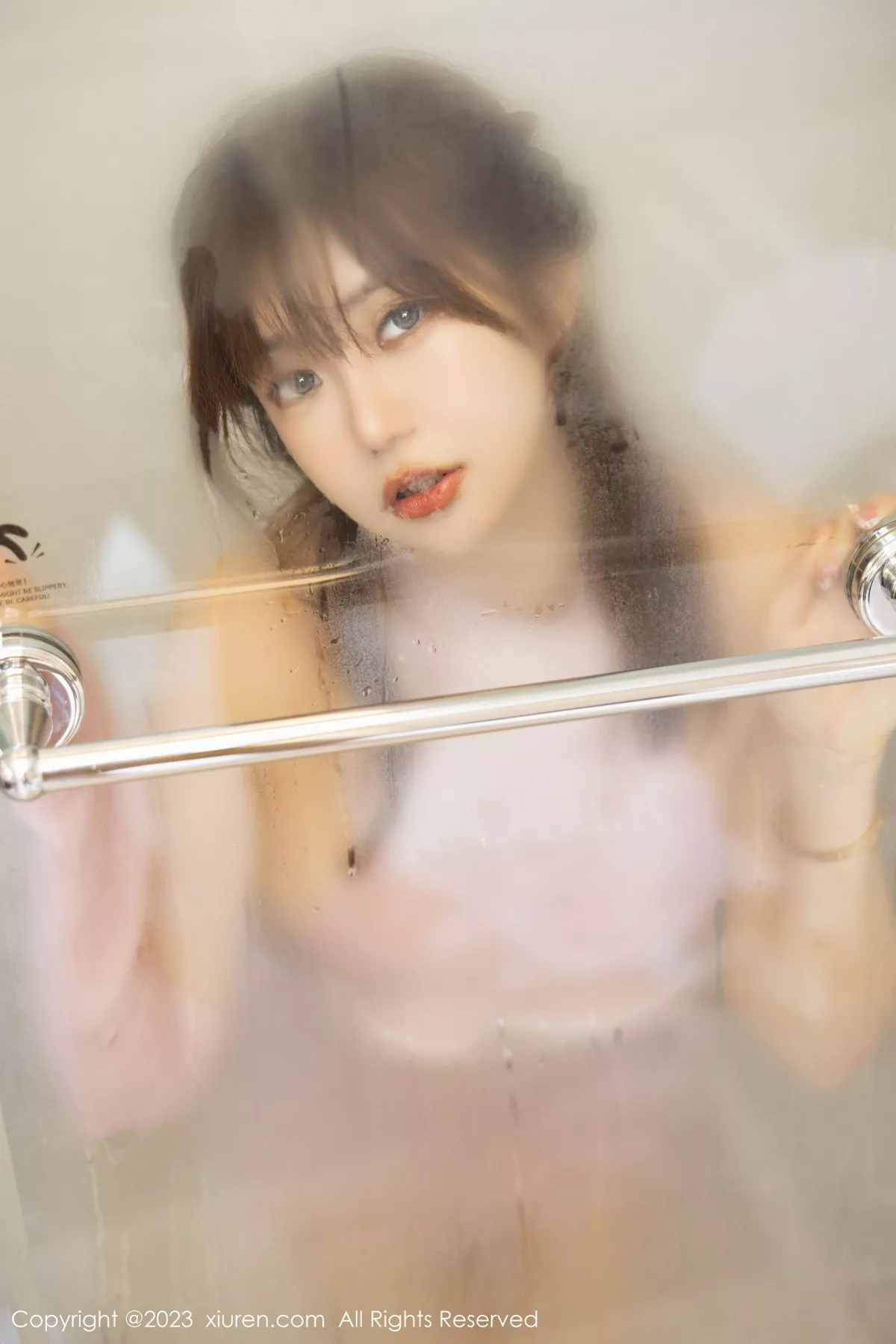 秀人集.com_[XiuRen秀人网]No.6097_女神绮里嘉ula浴室性感粉色连衣短裙湿身秀完美身材诱惑写真81P