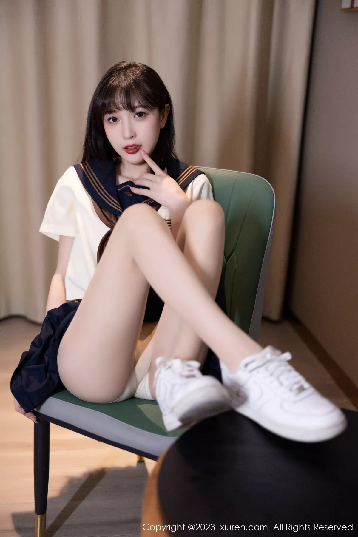 秀人集.com_[XiuRen秀人网]No.6126_模特林星阑海南岛旅拍脱学妹制服露白色内衣原色丝袜诱惑写真81P