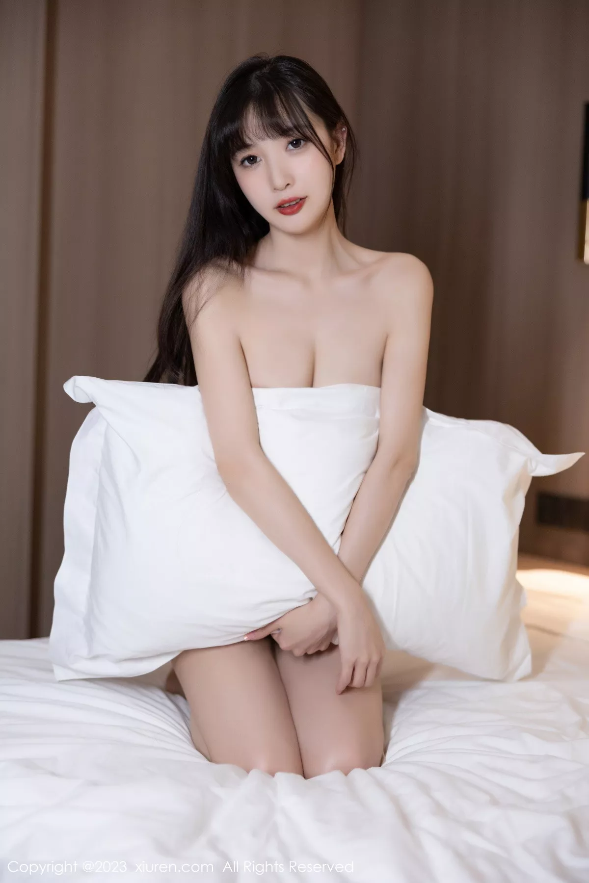秀人集.com_[XiuRen秀人网]No.6126_模特林星阑海南岛旅拍脱学妹制服露白色内衣原色丝袜诱惑写真81P