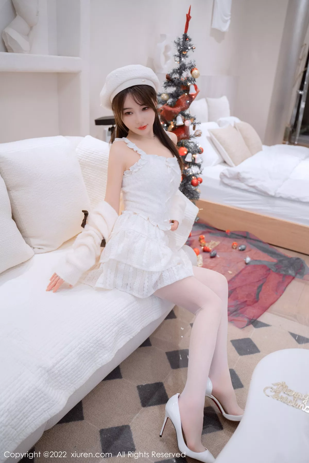 秀人集.com_[XiuRen秀人网]No.6025_模特婠婠么性感白色毛线上衣配白短裙秀曼妙身姿完美诱惑写真68P