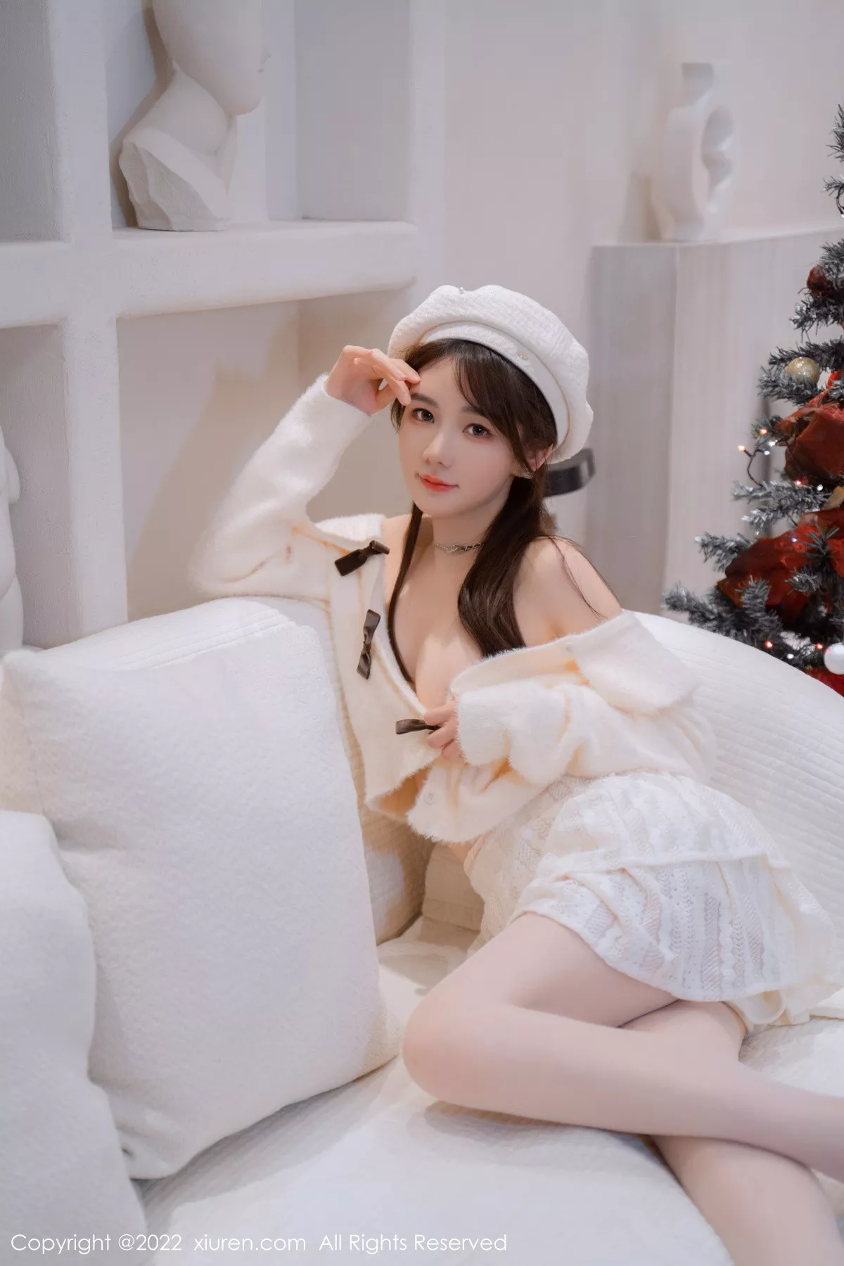 秀人集.com_[XiuRen秀人网]No.6025_模特婠婠么性感白色毛线上衣配白短裙秀曼妙身姿完美诱惑写真68P
