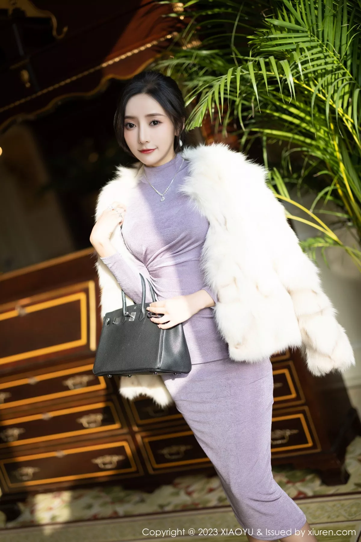 秀人集.com_[XiaoYu画语界]Vol.947_女神王馨瑶yanni淡紫色收身连衣长裙露浅暖色内衣迷人诱惑写真81P