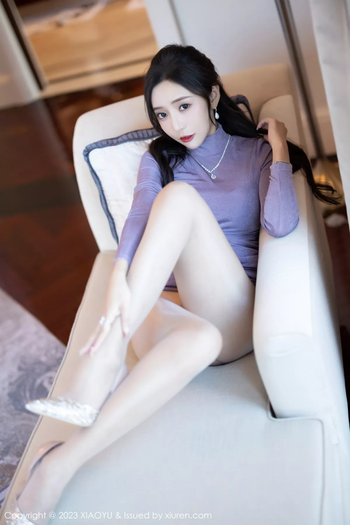 秀人集.com_[XiaoYu画语界]Vol.947_女神王馨瑶yanni淡紫色收身连衣长裙露浅暖色内衣迷人诱惑写真81P