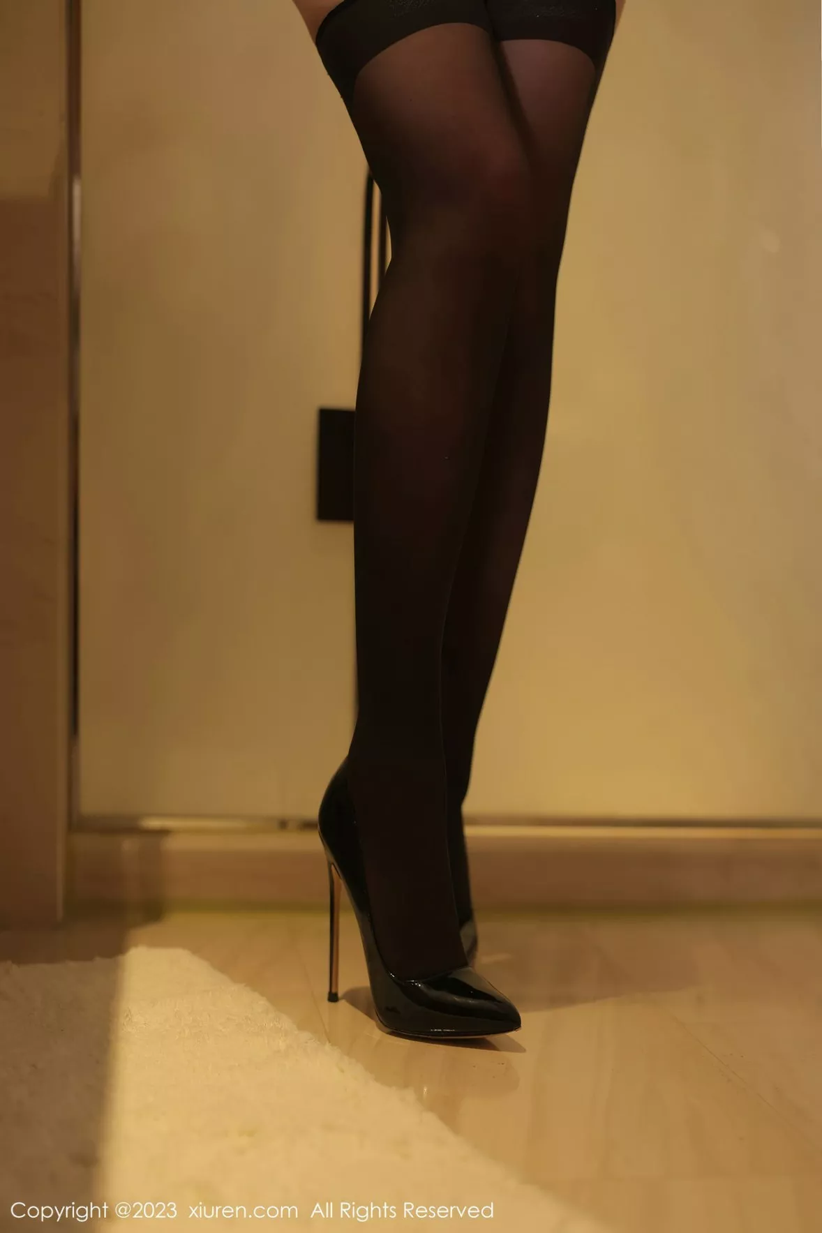 秀人集.com_[XiuRen秀人网]No.6196_模特白茹雪性感浅蓝色上衣配灰色短裙露黑色内衣迷人诱惑写真66P