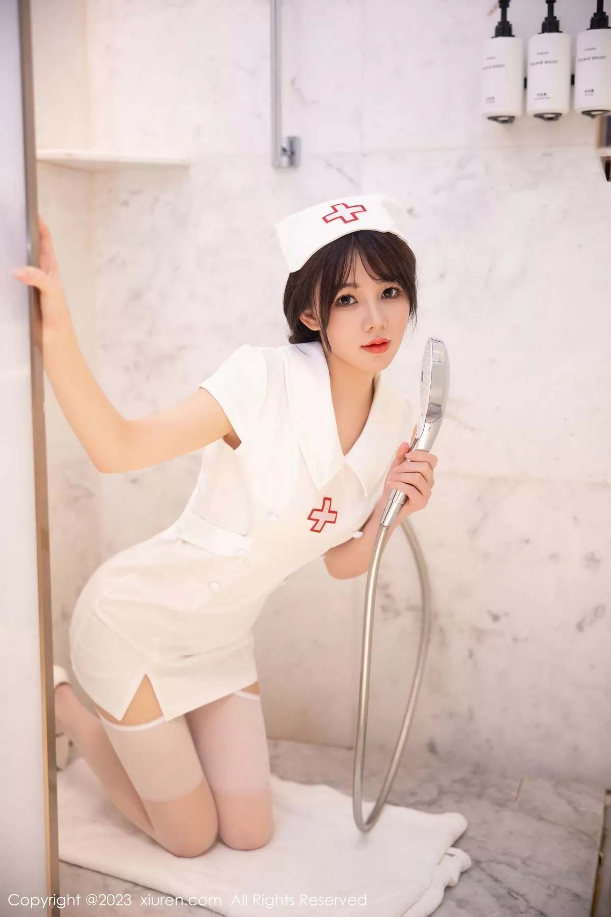秀人集.com_[XiuRen秀人网]No.6221_模特婠婠么性感白色情趣护士服配白丝吊袜秀曼妙身姿绝美写真81P