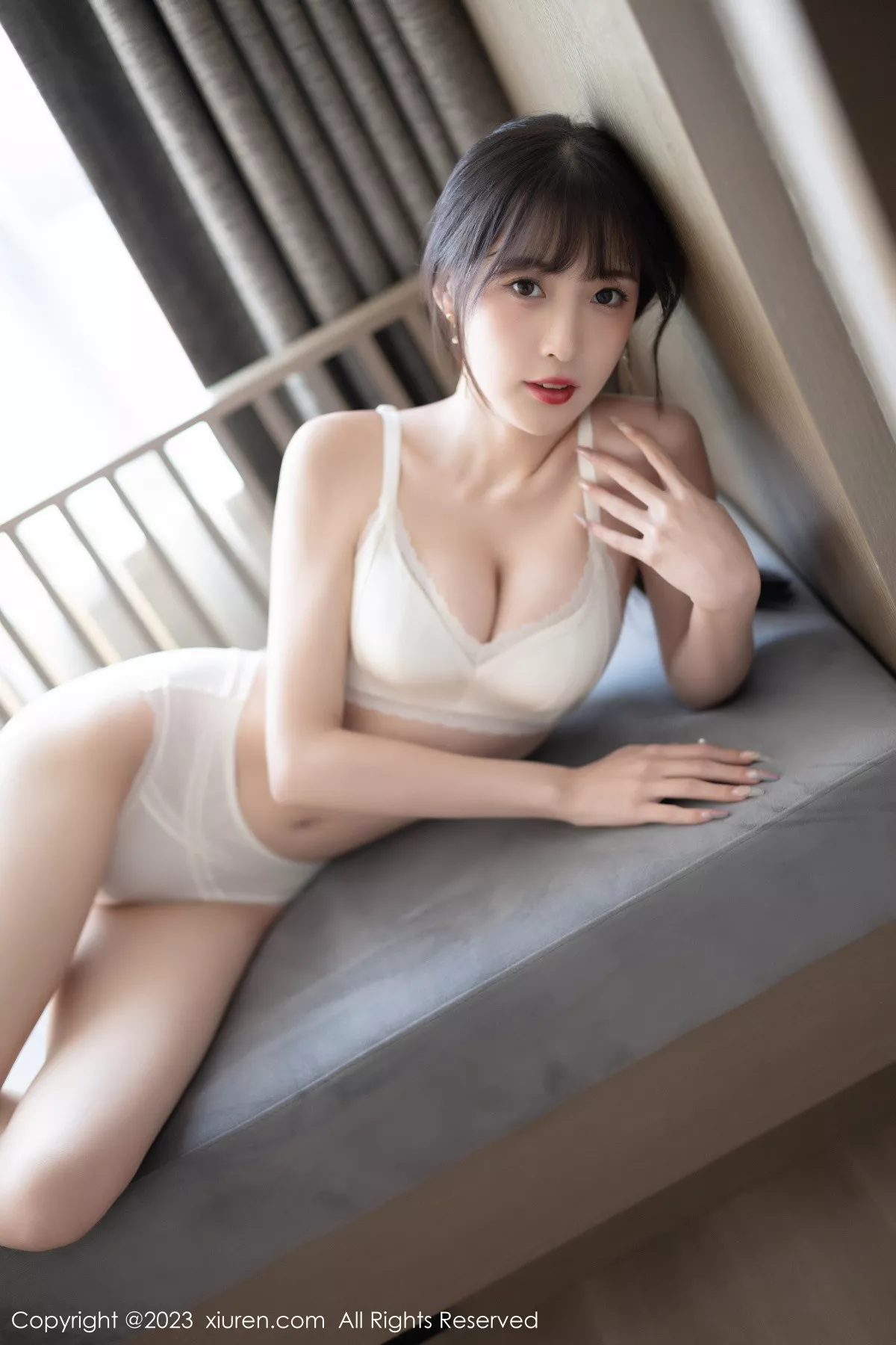 秀人集.com_[XiuRen秀人网]No.6236_模特林星阑脱咖啡色连衣裙露白色蕾丝内衣配开档肉丝诱惑写真90P