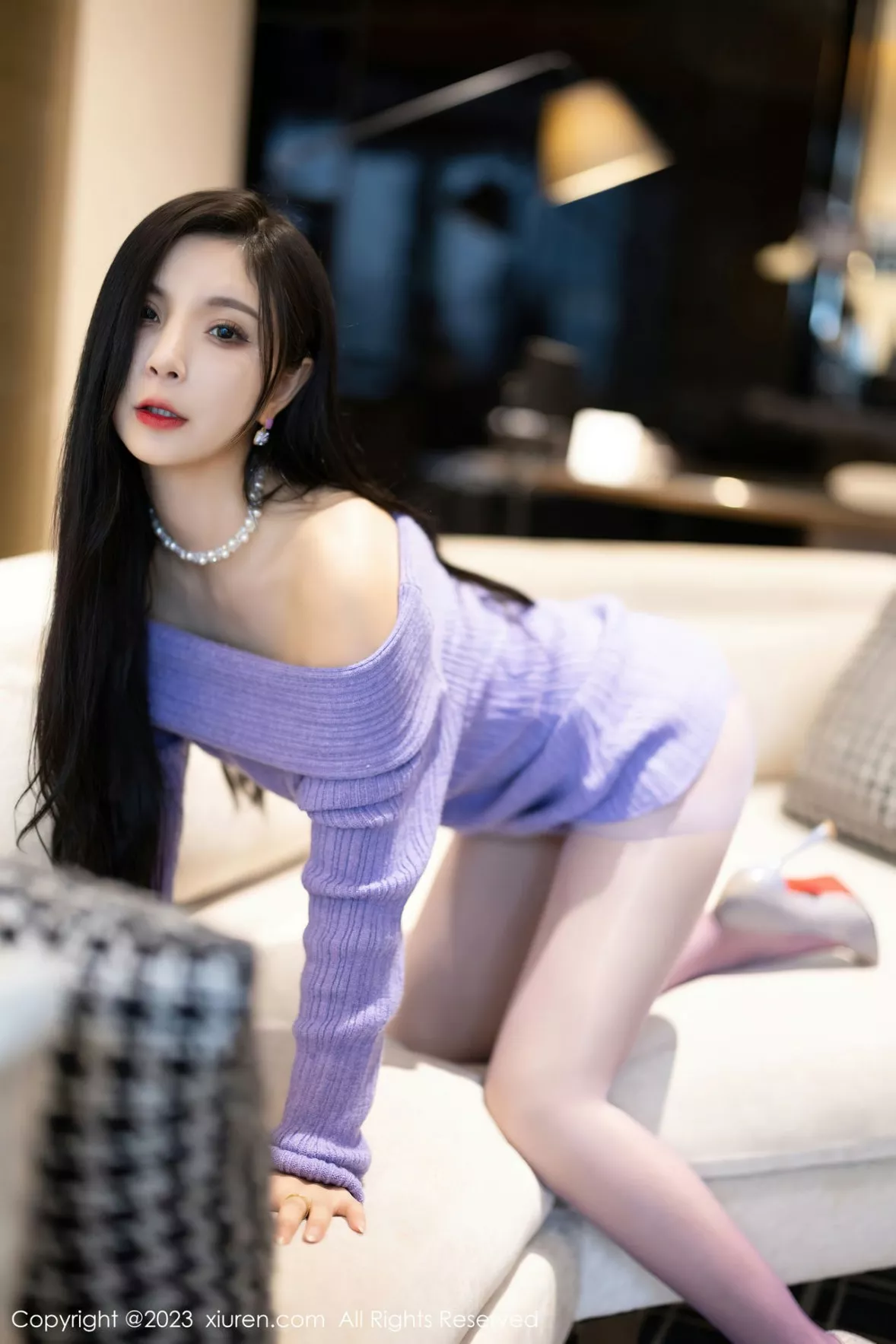 秀人集.com_[XiuRen秀人网]No.6277_模特小蛮妖Yummy脱性感紫色露肩连衣短裙秀蕾丝内衣诱惑写真80P