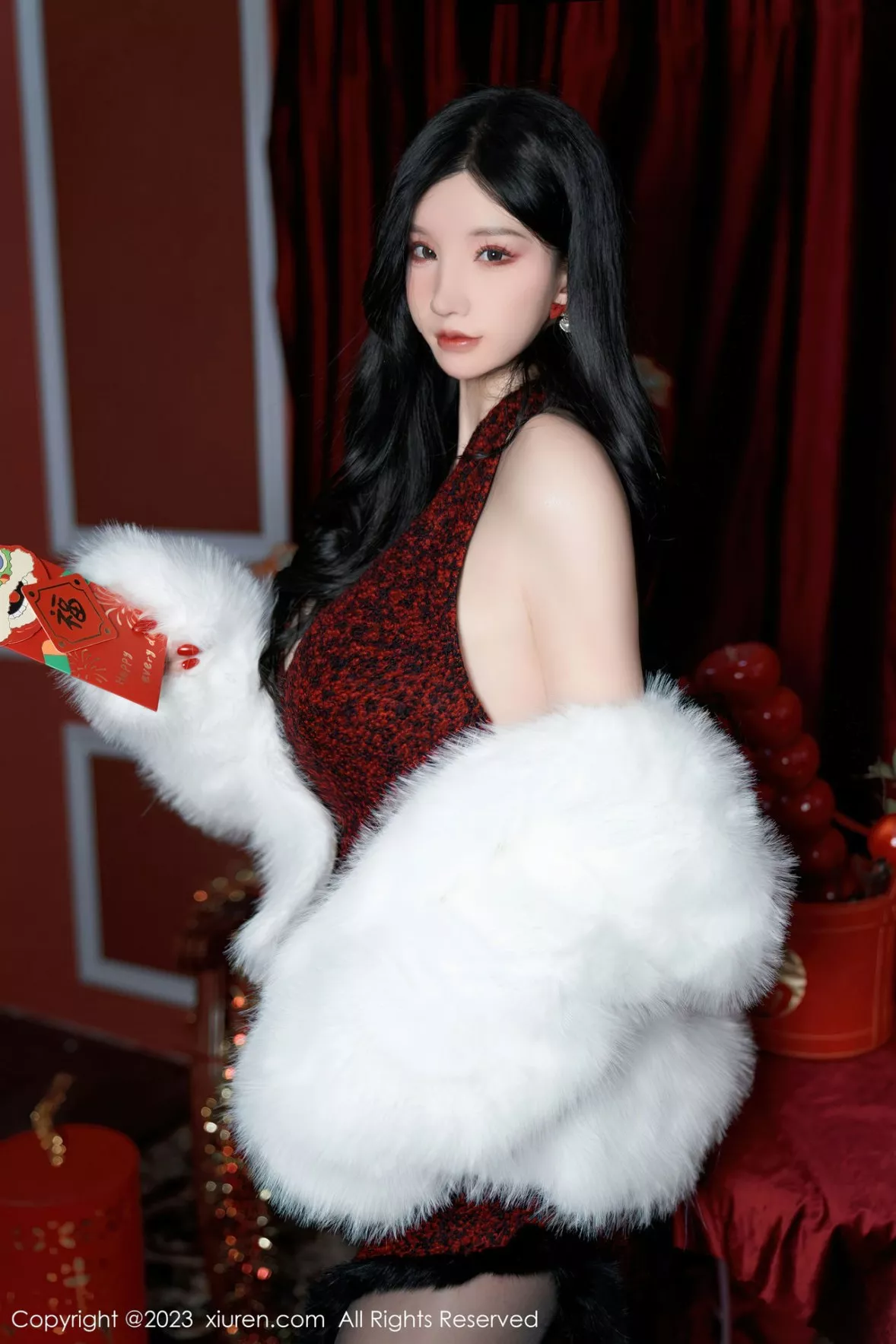 秀人集.com_[XiuRen秀人网]No.6174_女神周于希Sally新春主题低胸服饰配超薄黑丝秀完美身材诱惑写真85P