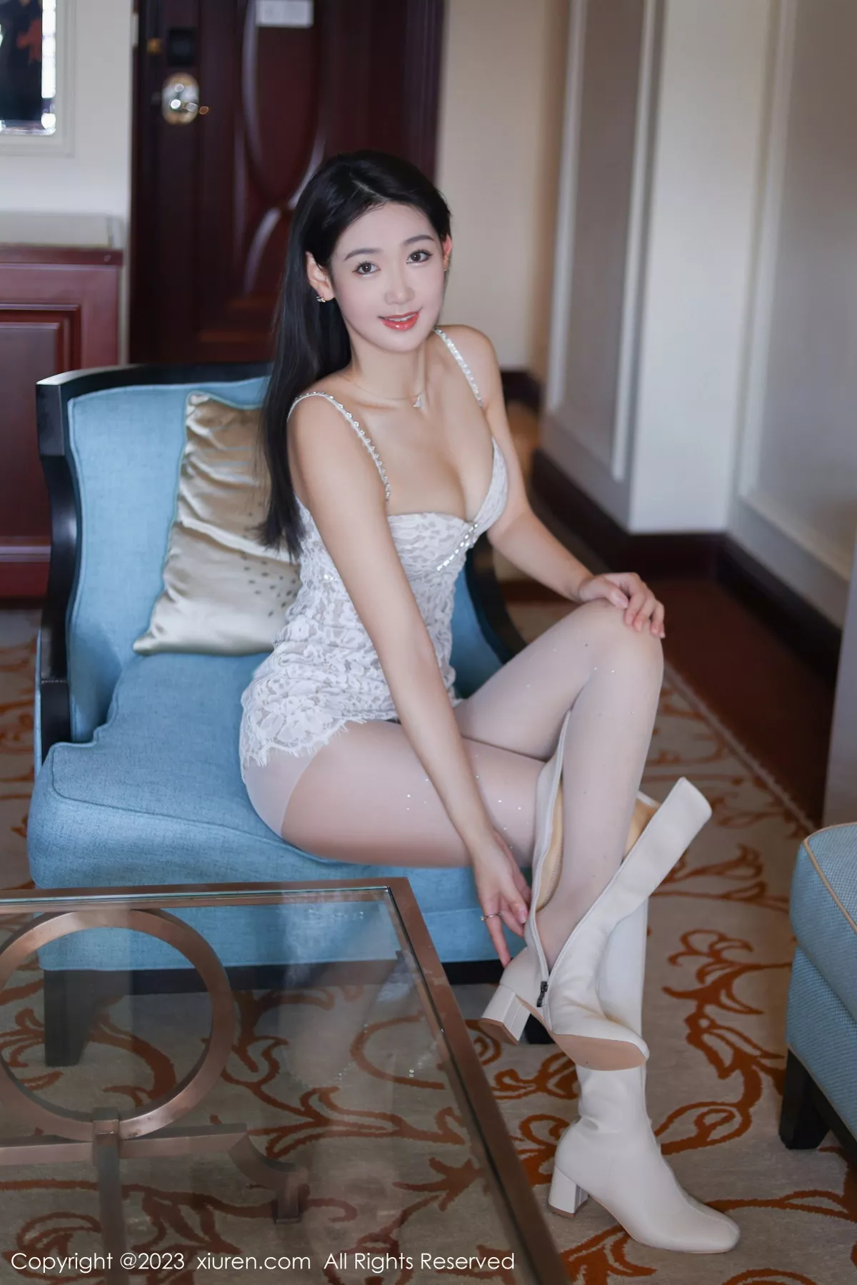 秀人集.com_[XiuRen秀人网]No.6331_模特唐安琪性感白色蕾丝吊带裙配开档白丝秀曼妙身姿诱惑写真79P