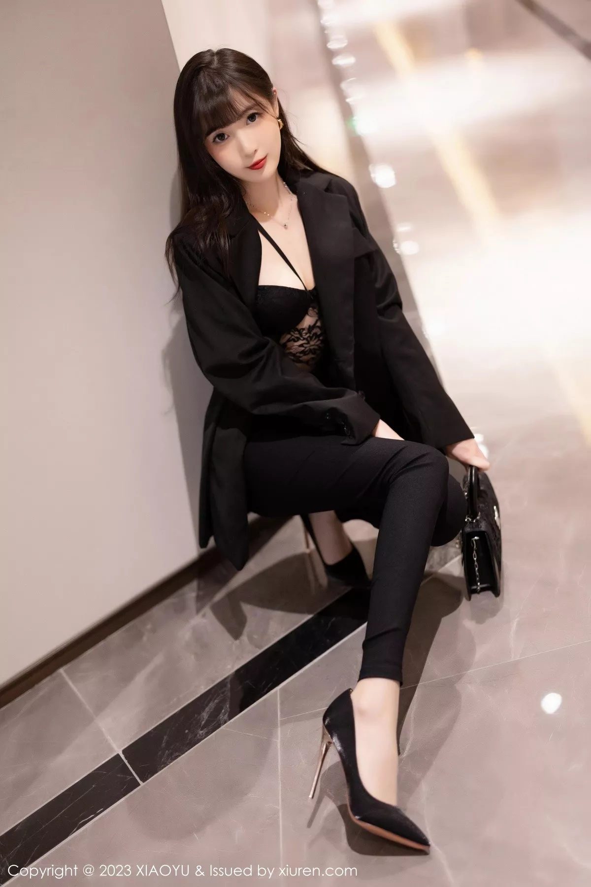 秀人集.com_[XiaoYu画语界]Vol.981_模特林星阑性感黑色连体蕾丝内衣配原色丝袜秀曼妙身姿诱惑写真87P