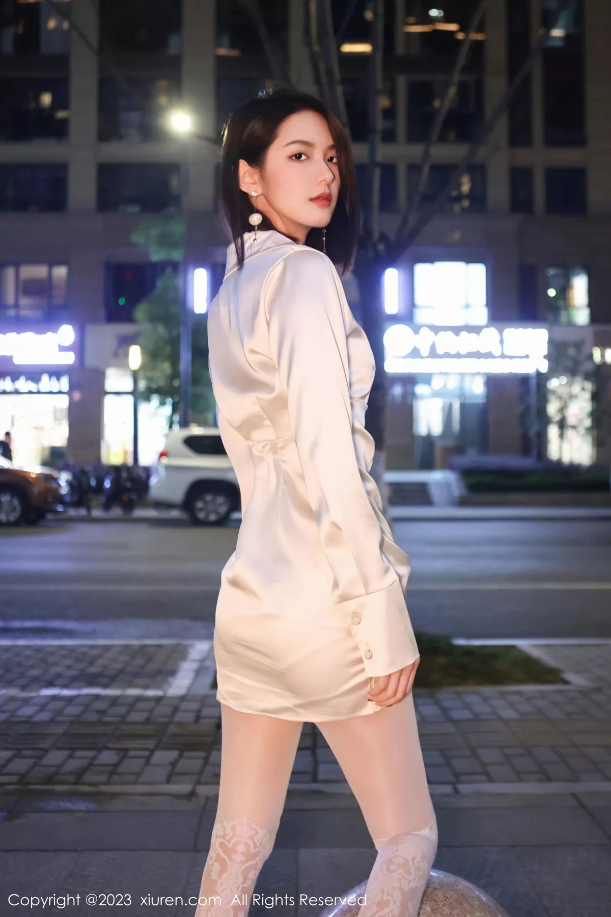 秀人集.com_[XiuRen秀人网]No.6393_模特乔一一脱性感米色连衣短裙露白色内衣秀曼妙身姿诱惑写真92P