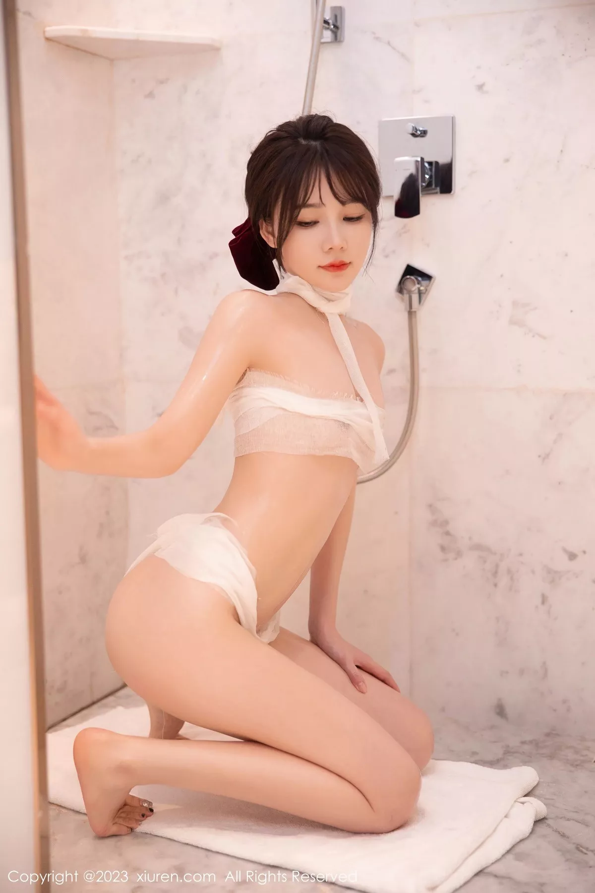 秀人集.com_[XiuRen秀人网]No.6405_模特婠婠么浴室场景性感白色情趣薄纱秀曼妙身姿完美诱惑写真81P