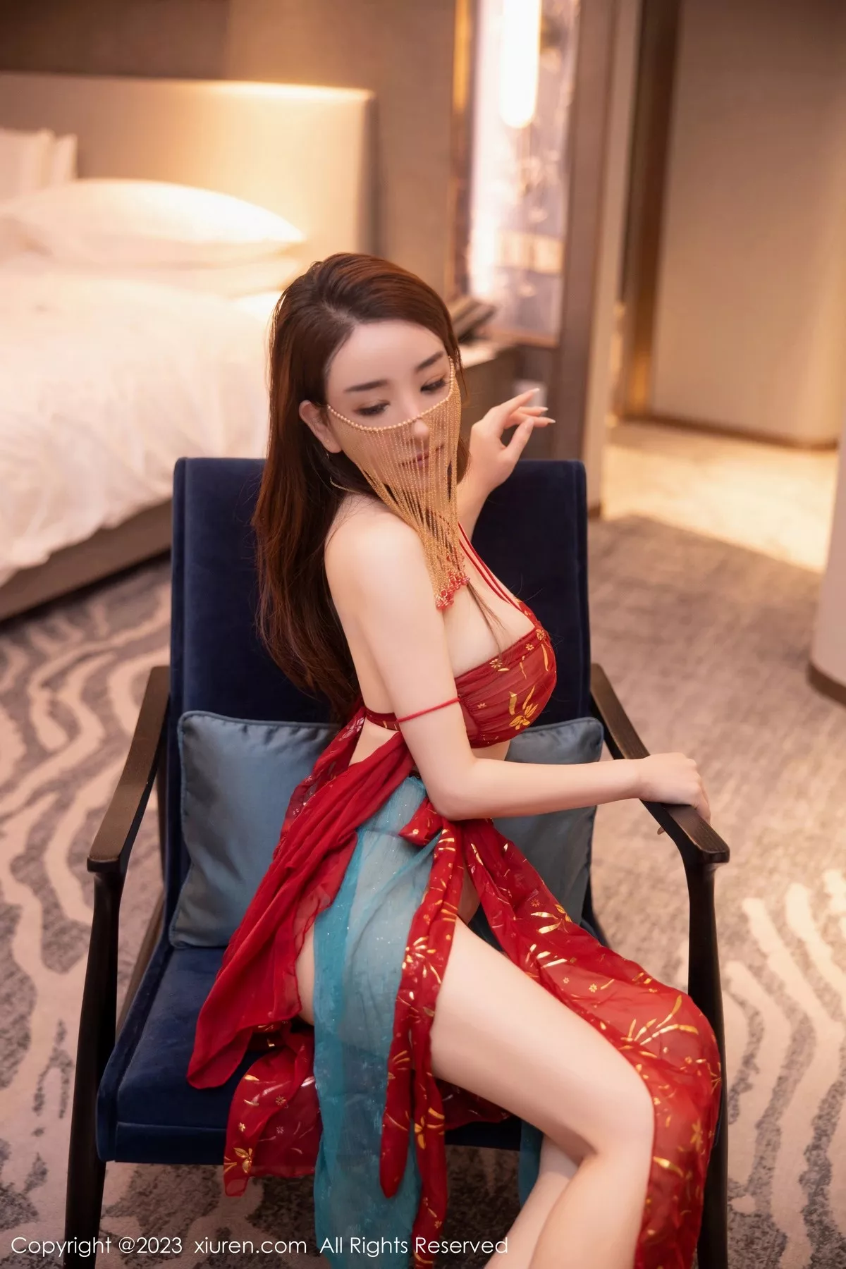 秀人集.com_[XiuRen秀人网]No.6412_模特雨儿1494性感红色古装薄纱服配丁字裤秀惹火身材诱惑写真63P