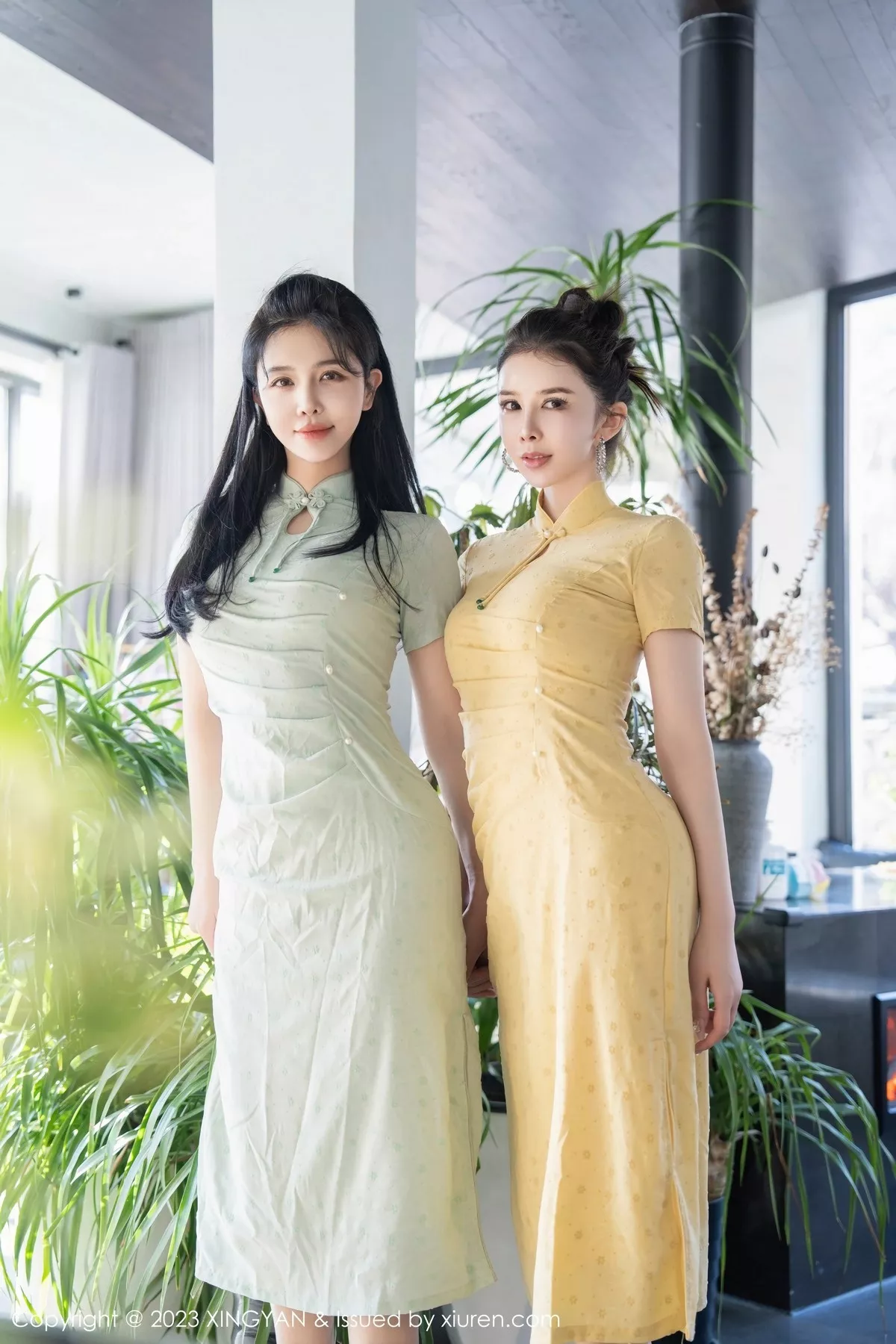 秀人集.com_[XINGYAN星颜社]VOL.183_女神刘钰儿＆李丽莎合集性感轻透旗袍服饰配原色丝袜诱惑写真69P