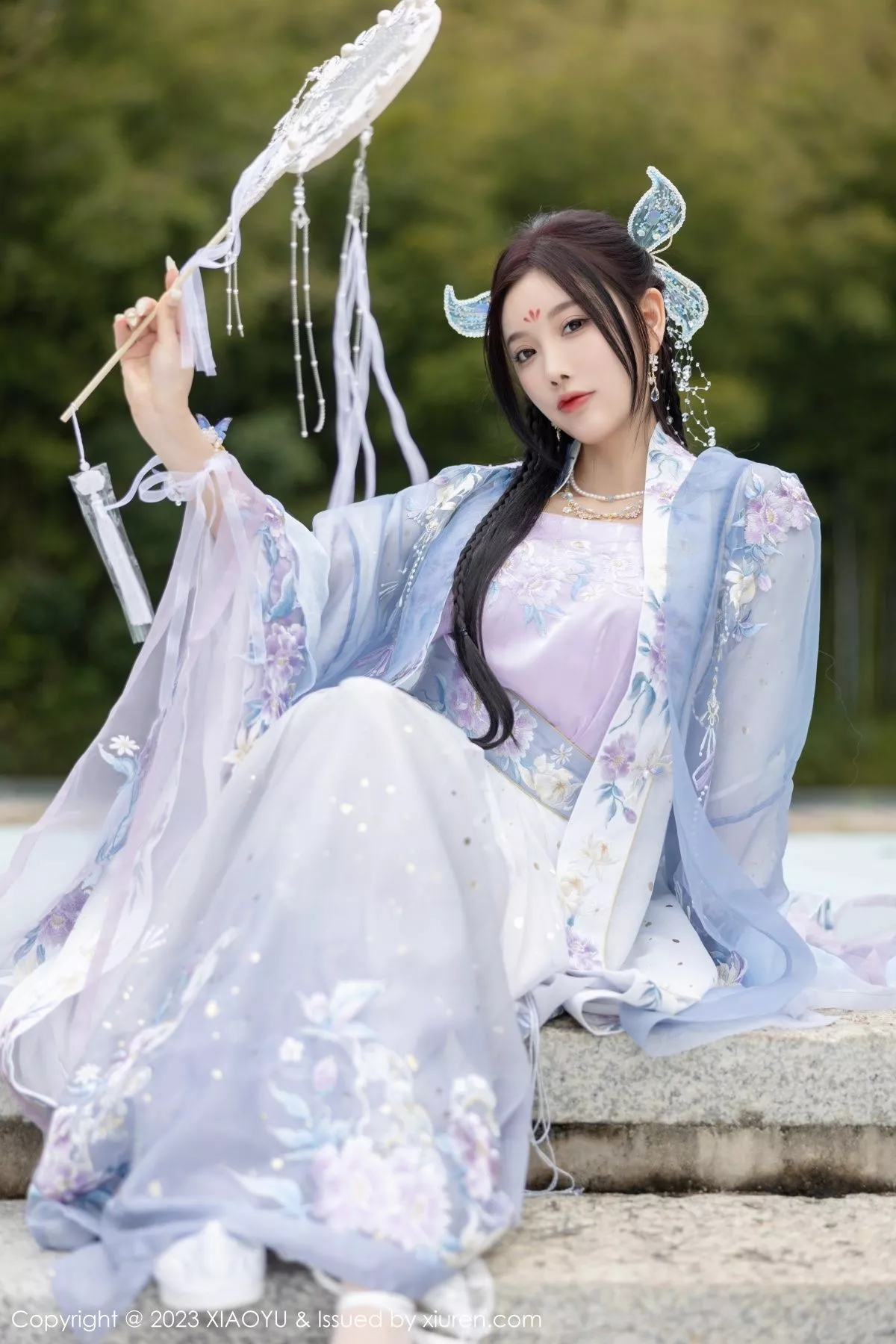 秀人集.com_[XiaoYu画语界]Vol.970_女神杨晨晨Yome脱淡蓝紫色古装服露白色蕾丝内衣完美诱惑写真91P