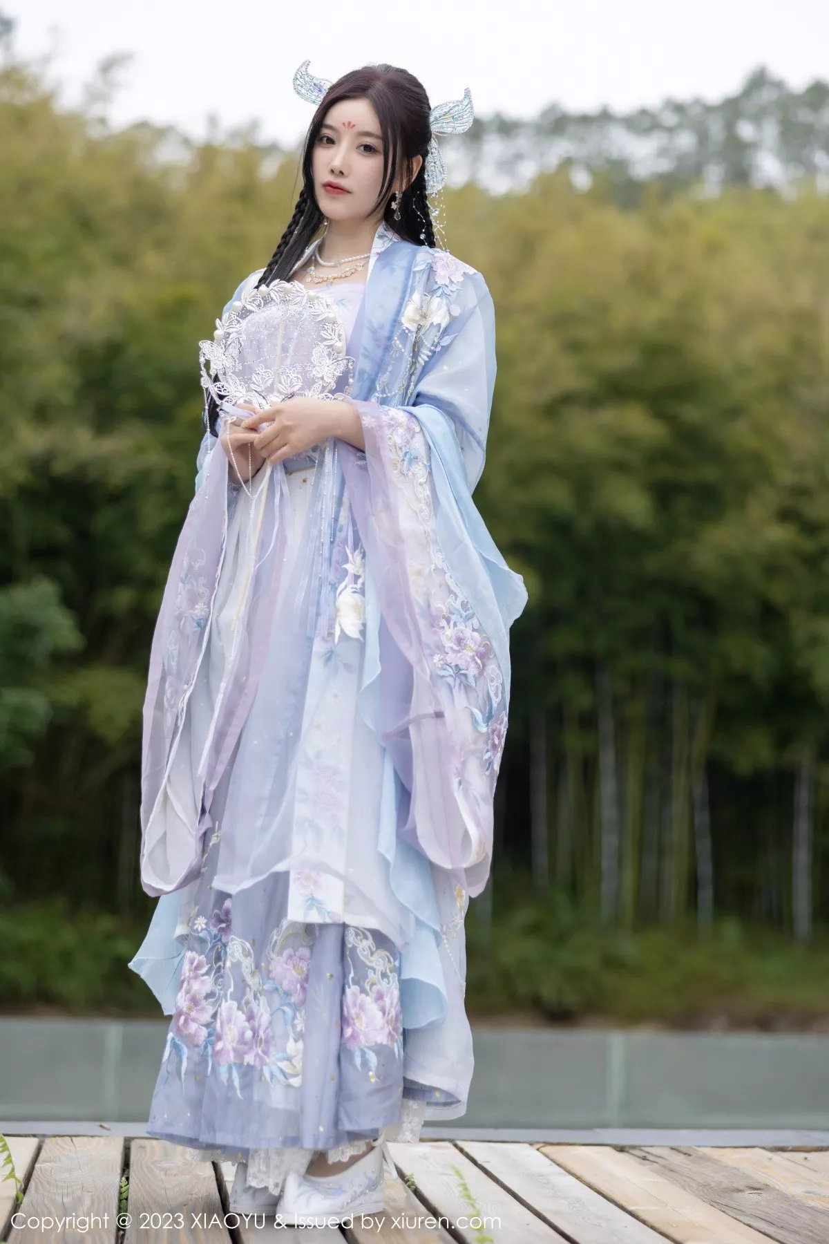 秀人集.com_[XiaoYu画语界]Vol.970_女神杨晨晨Yome脱淡蓝紫色古装服露白色蕾丝内衣完美诱惑写真91P