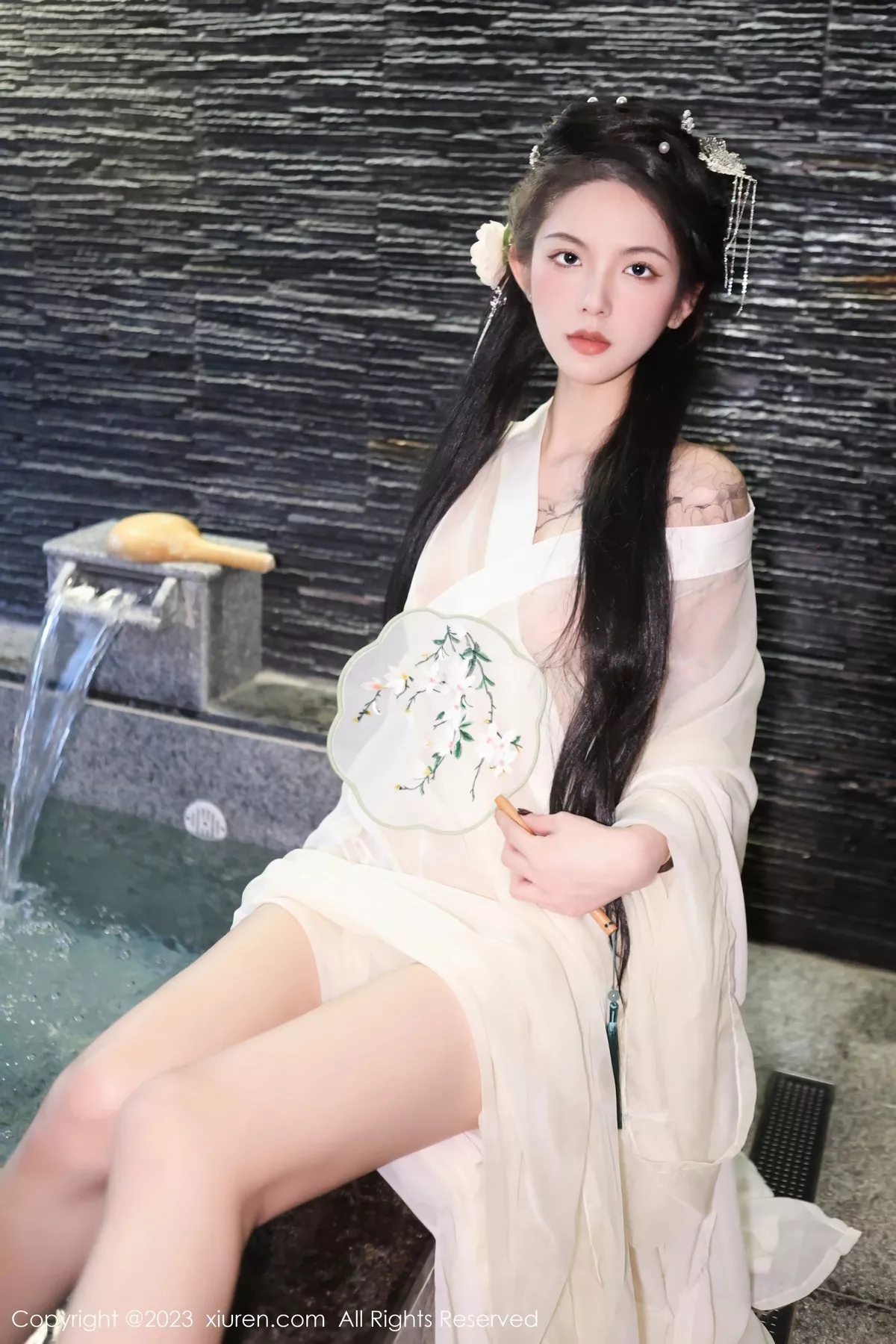 秀人集.com_[XiuRen秀人网]No.6430_模特乔一一温泉浴池白纱轻透古装服饰秀惹火身材极致诱惑写真82P