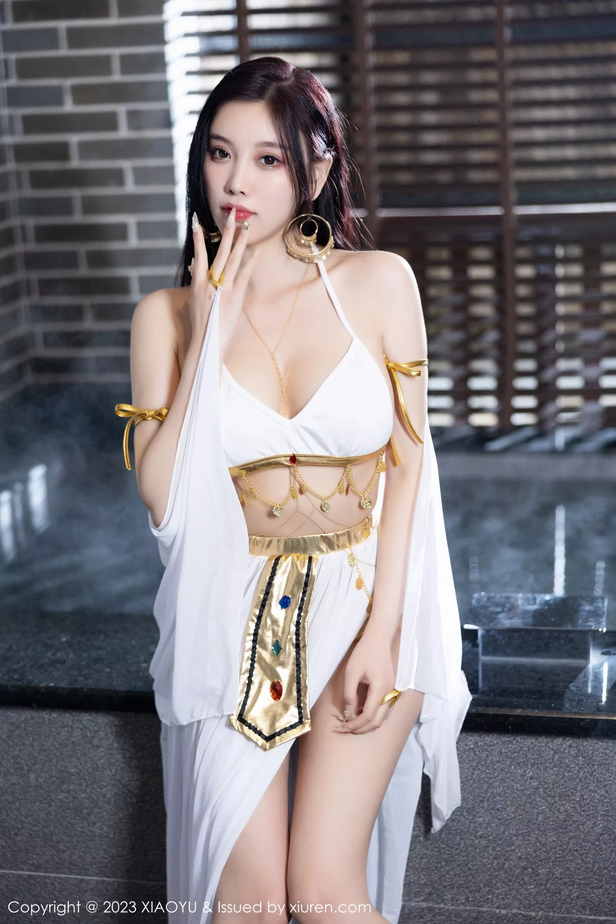 秀人集.com_[XiaoYu画语界]Vol.973_女神杨晨晨Yome性感白色诱人服饰秀完美绝伦身材撩人诱惑写真86P