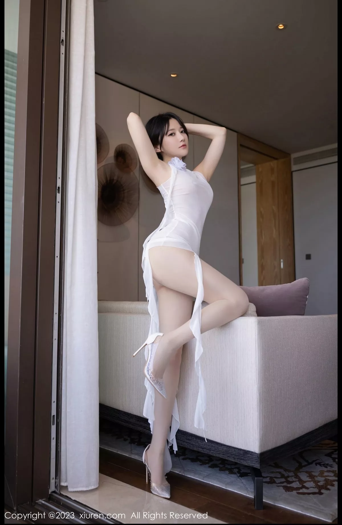 秀人集.com_[XiuRen秀人网]No.6512_模特鱼子酱Fish白色轻透服配原色丝袜湿身秀惹火身材诱惑写真80P
