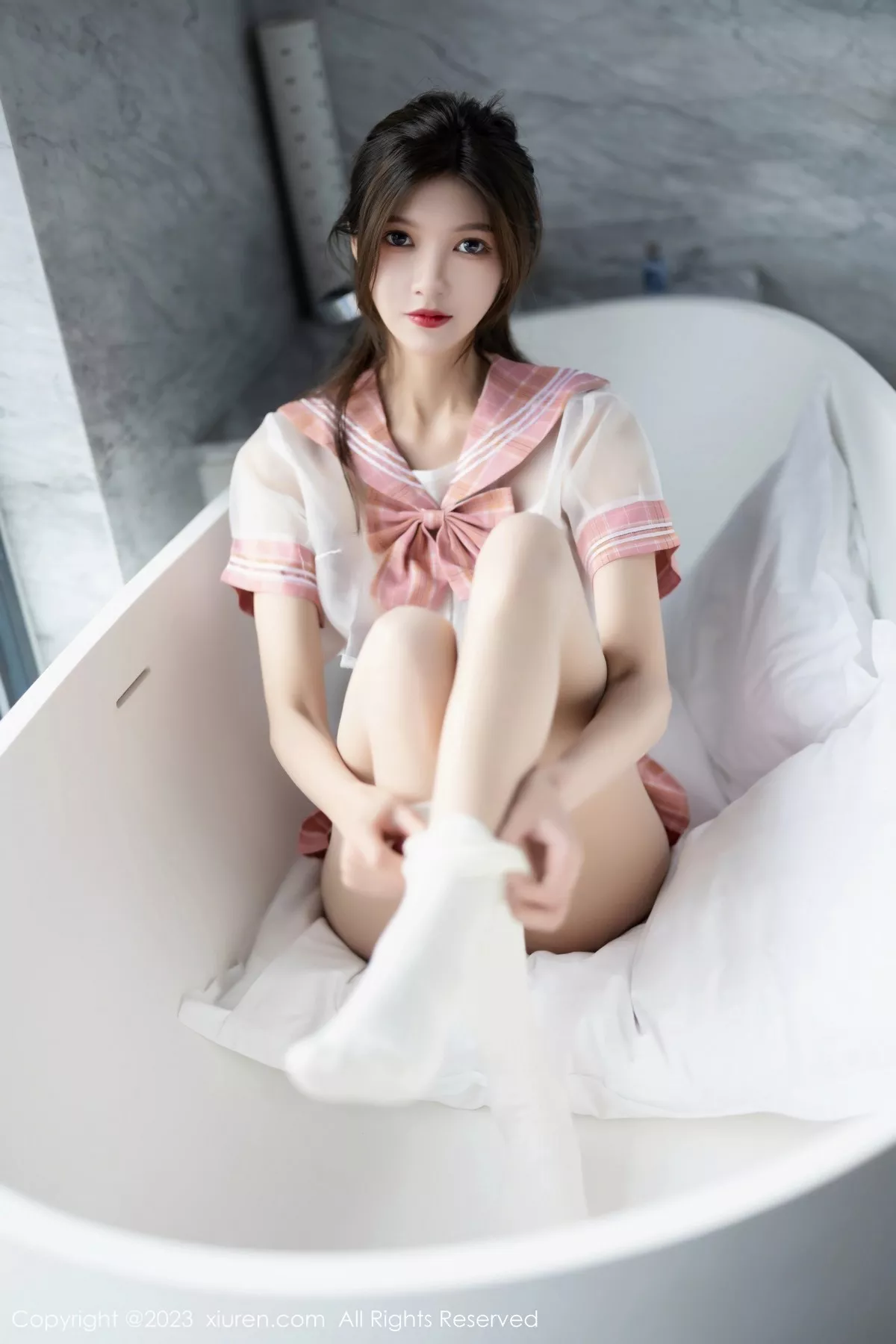 秀人集.com_[XiuRen秀人网]No.6517_模特程程程粉色轻透薄纱短裙套装露性感内衣配超薄肉丝诱惑写真71P