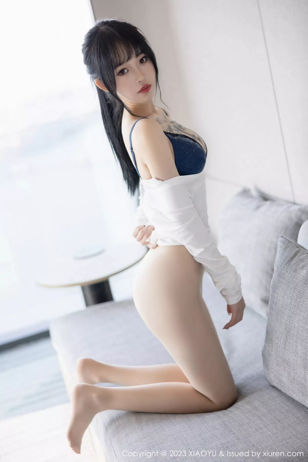 秀人集.com_[XiaoYu画语界]Vol.1006_模特奶瓶黑色连身短裙+性感蓝色蕾丝内衣秀曼妙身姿诱惑写真103P