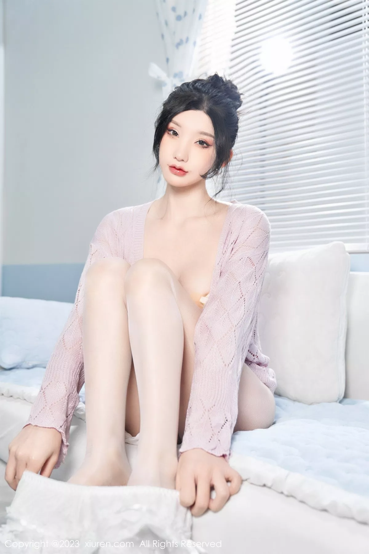 秀人集.com_[XiuRen秀人网]No.6580_女神周于希Sally性感粉色服饰配超薄肉丝半脱露豪乳遮点诱惑写真80P