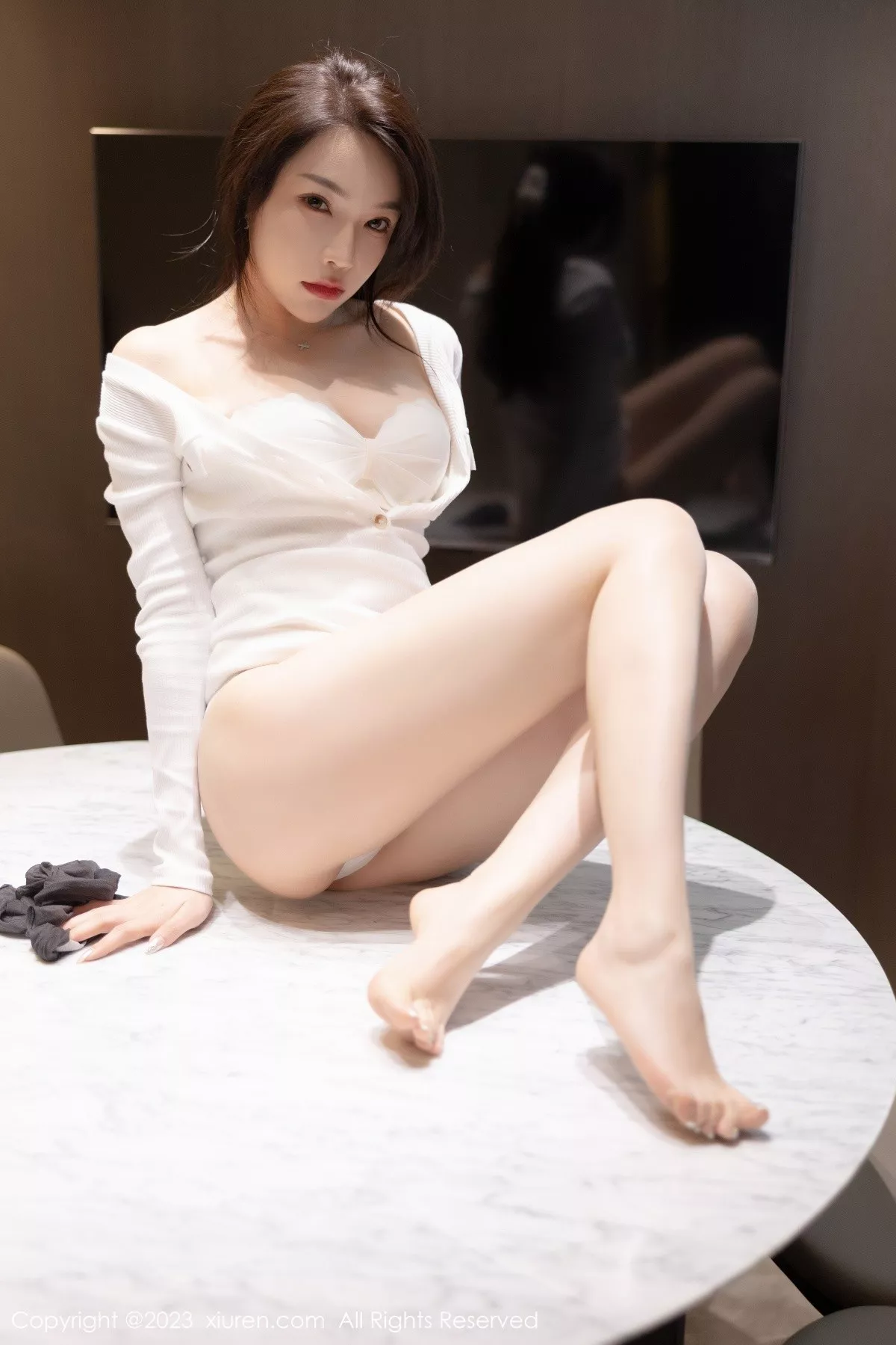 秀人集.com_[XiuRen秀人网]No.6448_女神徐莉芝Booty私房半脱露浅灰色情趣服饰秀曼妙身姿诱惑写真88P