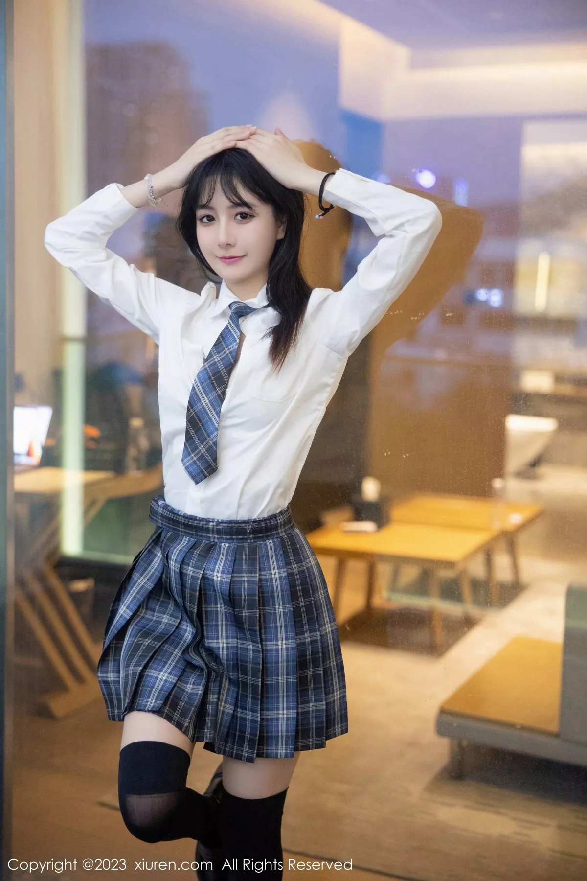 秀人集.com_[XiuRen秀人网]No.6662_模特幼幼学妹制服性感白T配格子裙露白色蕾丝内衣完美诱惑写真92P