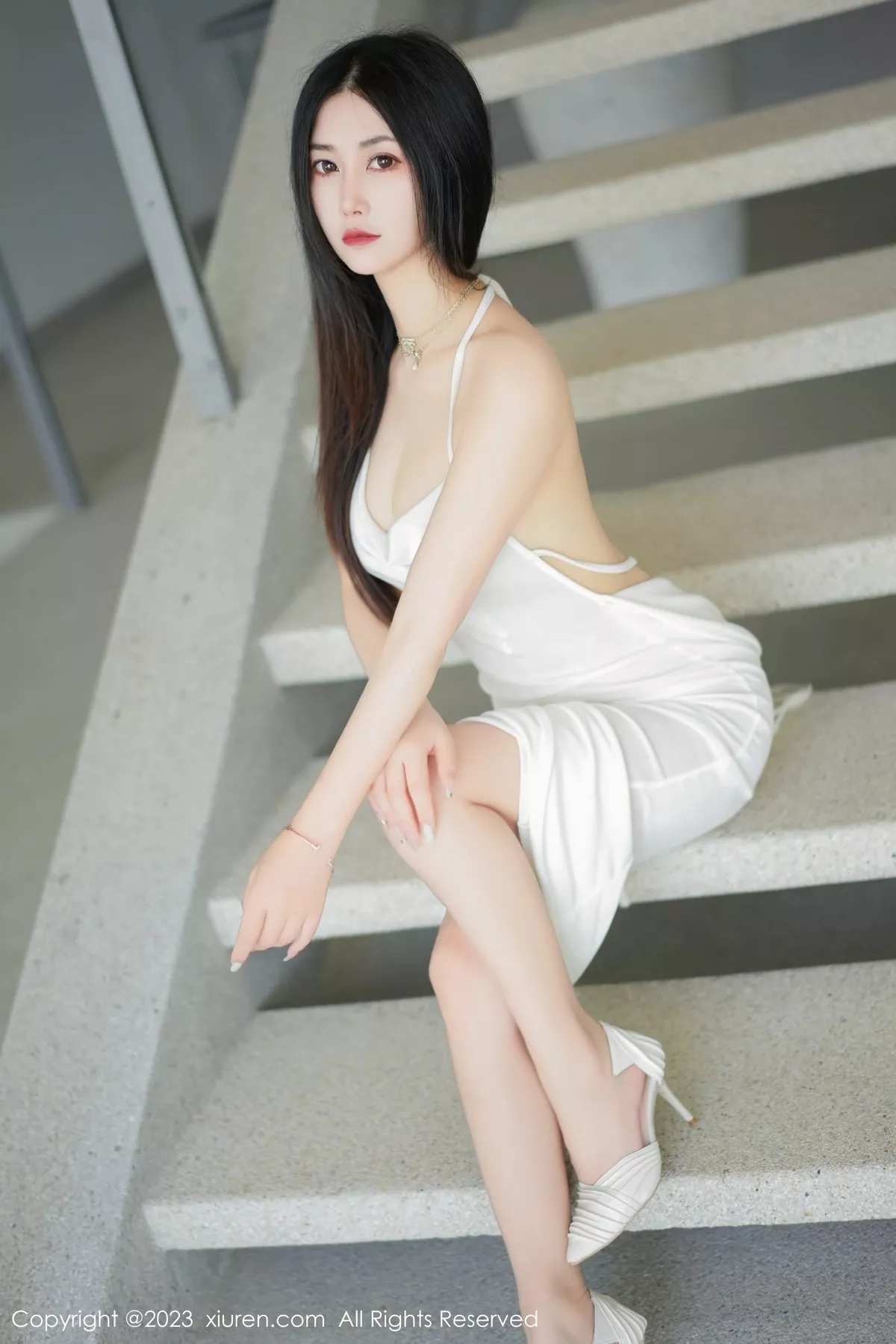 秀人集.com_[XiuRen秀人网]No.6678_模特laura阿姣户外泳池大尺度露傲人豪乳血滴子遮点诱惑写真83P