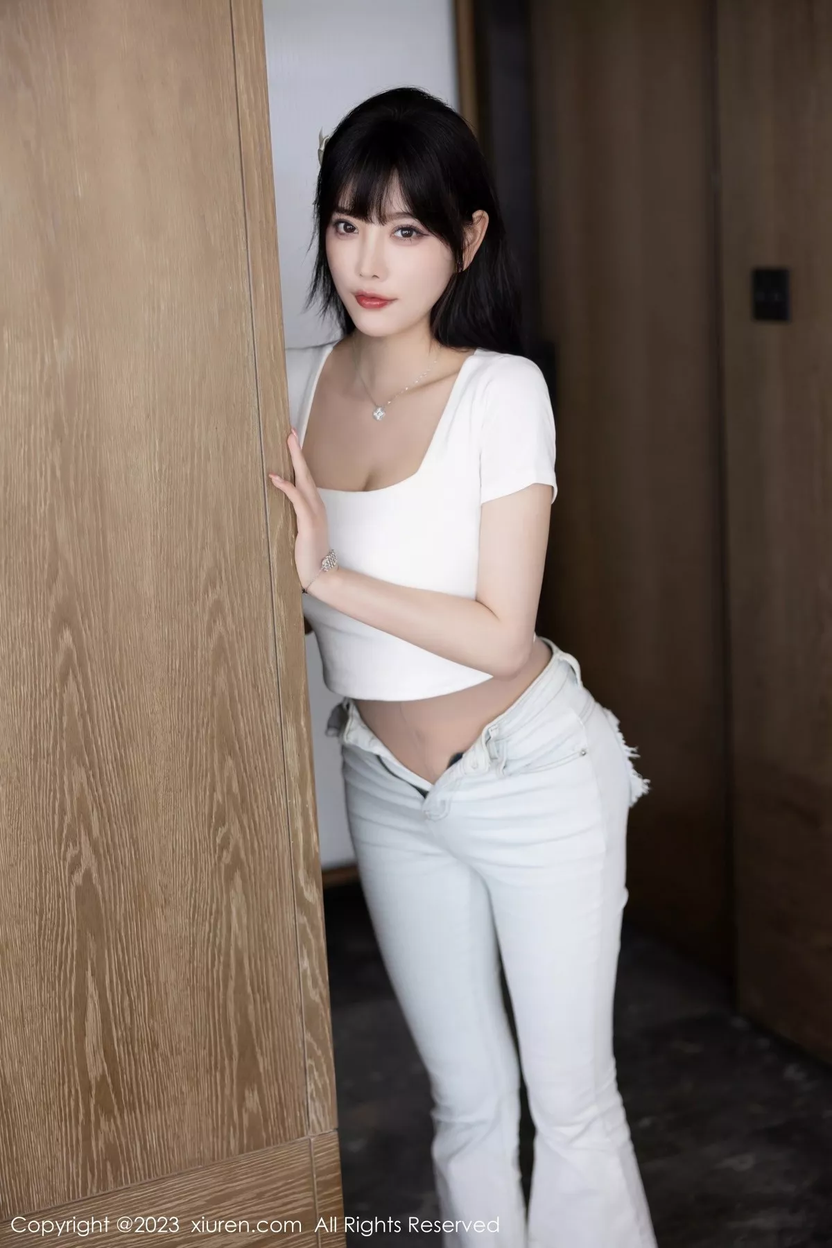 秀人集.com_[XiuRen秀人网]No.6707_女神杨晨晨Yome私房性感浅色内衣配超薄无内肉丝完美诱惑写真90P