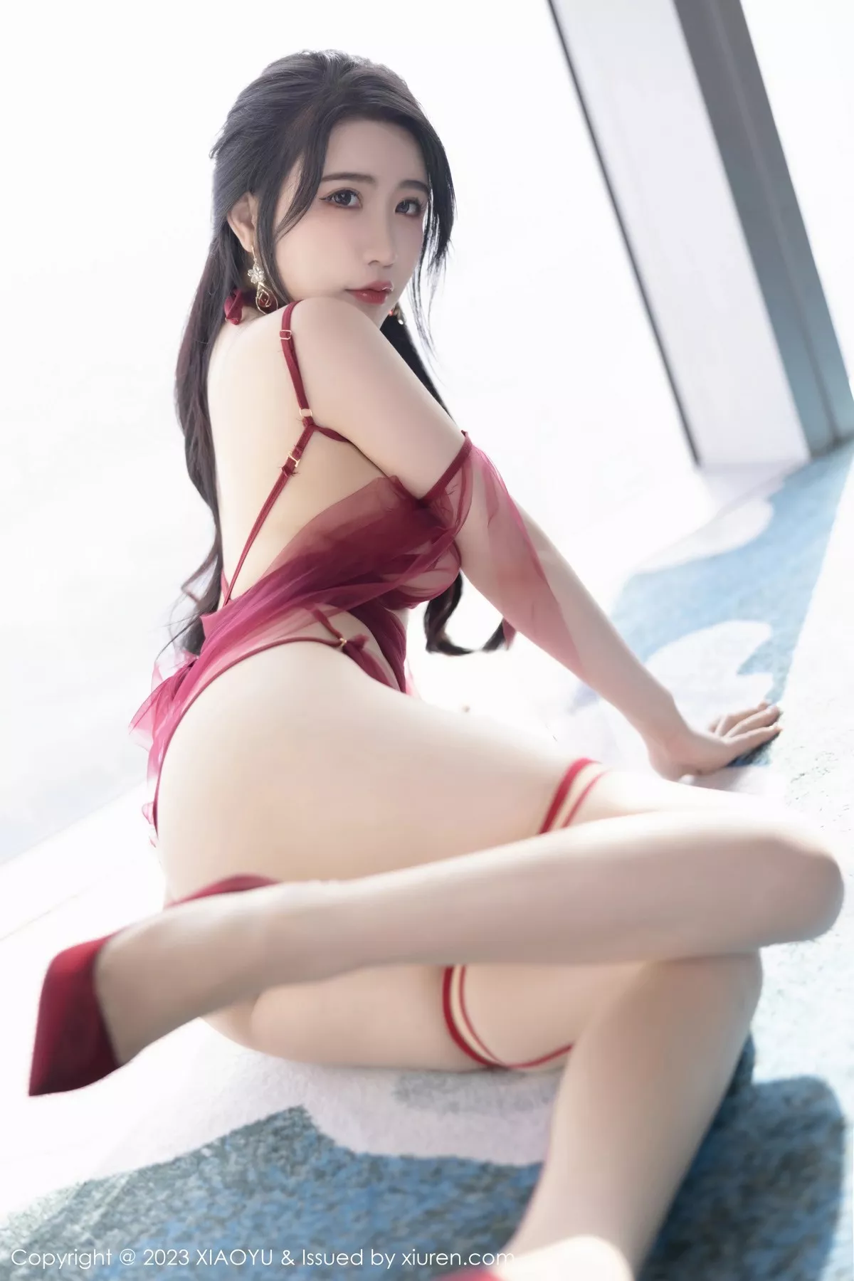 秀人集.com_[XiaoYu画语界]Vol.1010_女神Cherry樱桃酱性感红色飘纱情趣服秀火辣身材极致诱惑写真75P